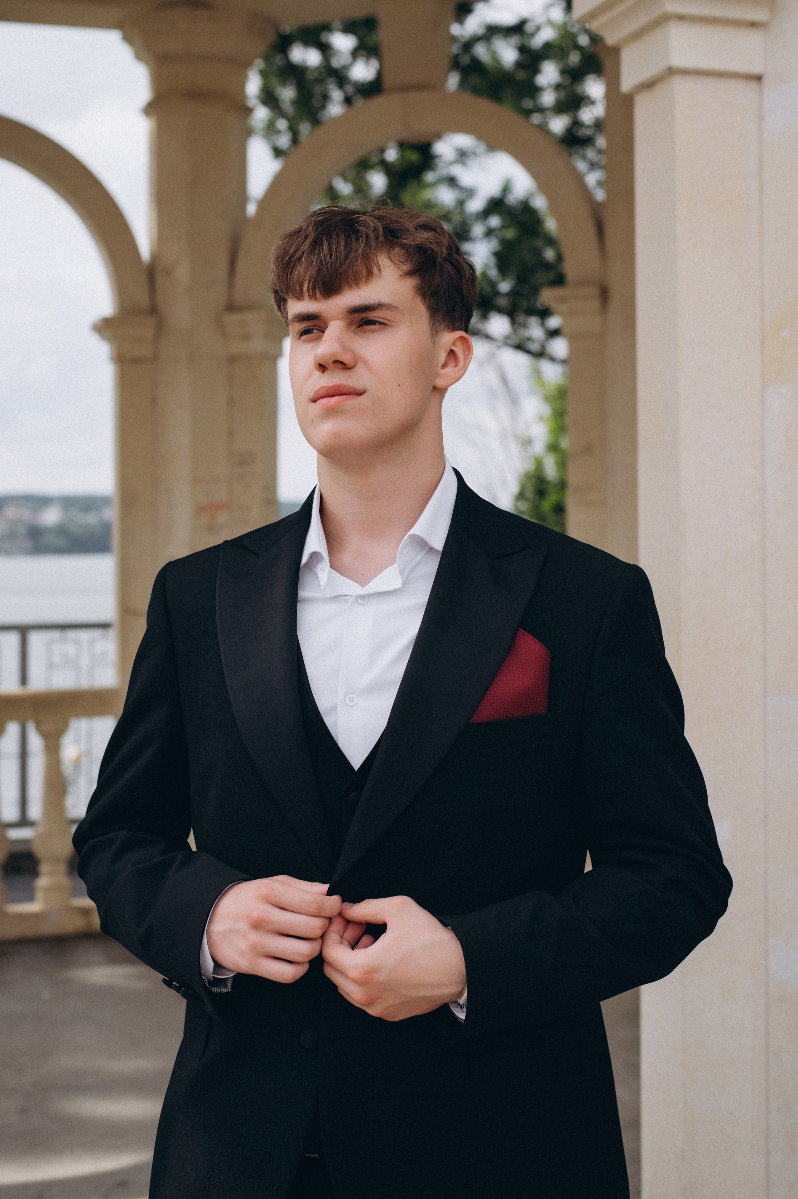 Випускники 2025, фотосесія випускного Тернопіль, фотосесія випускників Тернопіль, зйомка випускного, фотосесія випускного. Сімейний, дитячий та індивідуальний фотограф в м. Тернопіль, м. Львів