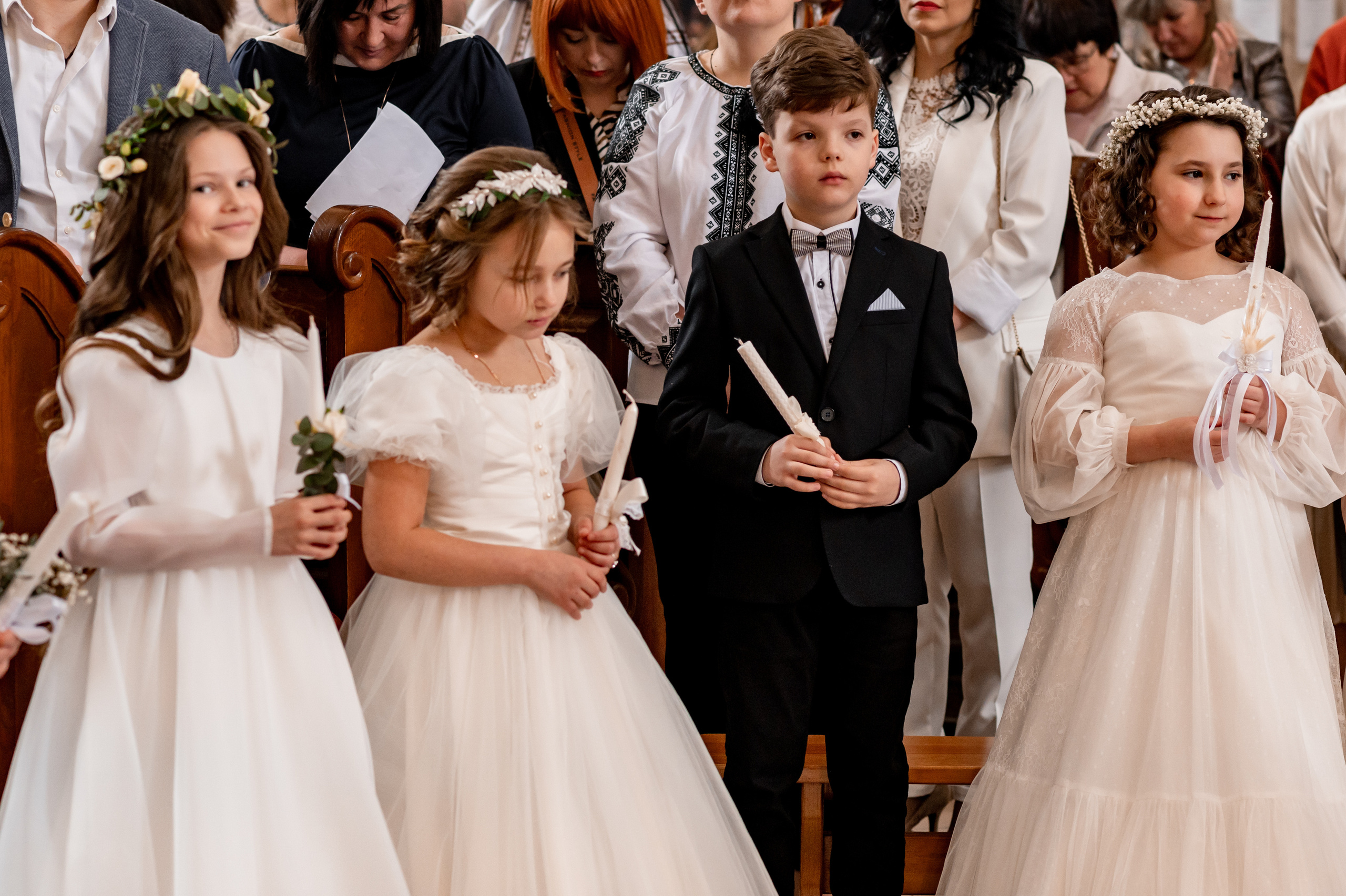 Фотосесія Першого Причастя Тернопіль, зйомка Причастя Тернопіль, Таїнство Першого Причастя Тернопіль, Катедра Причастя Тернопіль. Сімейний, дитячий та індивідуальний фотограф в м. Тернопіль, м. Львів