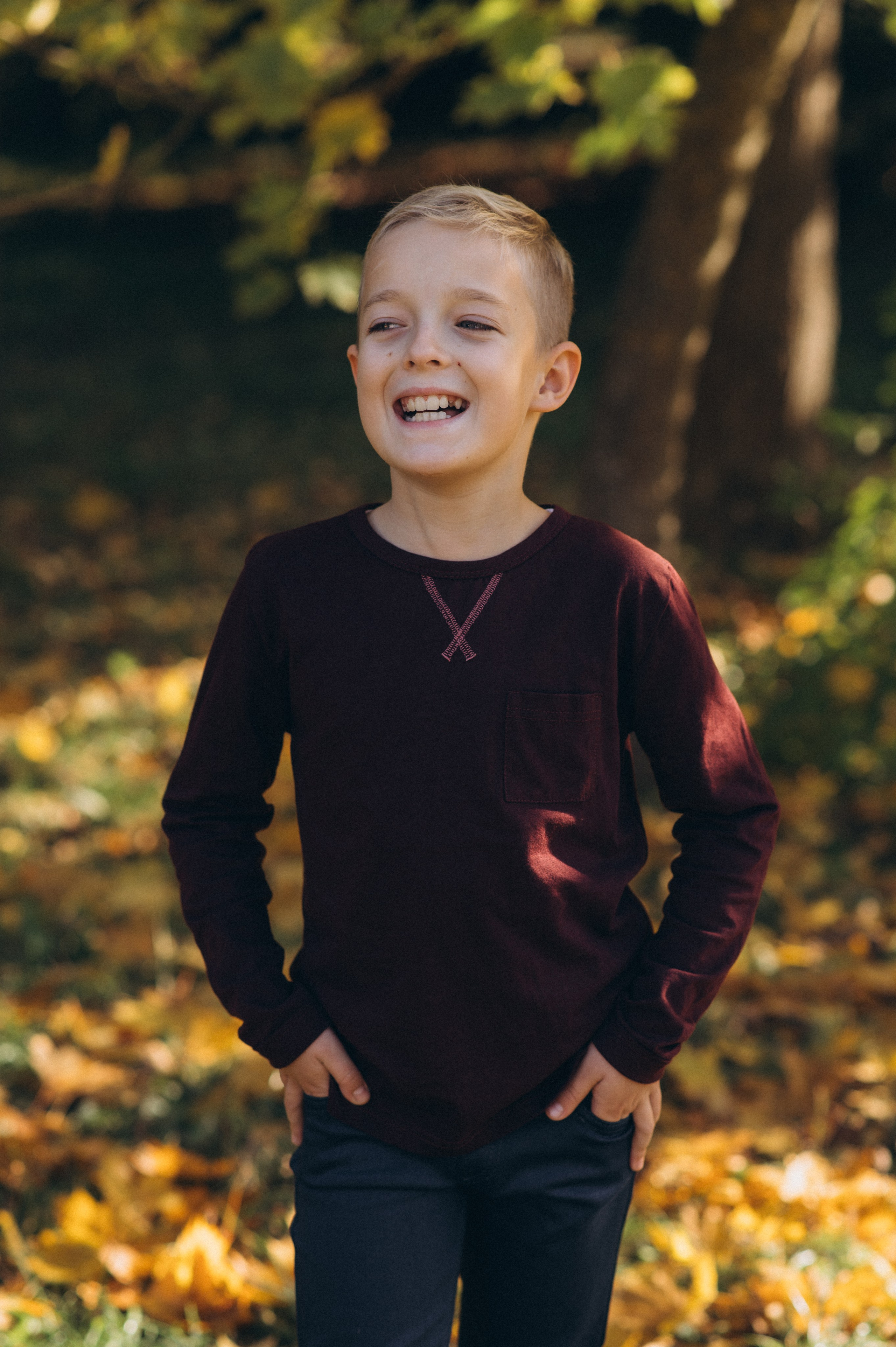 Фотосесія випускників Тернопіль, зйомка на віньєтки Тернопіль, вінєтки, випускні фотоальбоми Тернопіль. Сімейний, дитячий та індивідуальний фотограф в м. Тернопіль, м. Львів