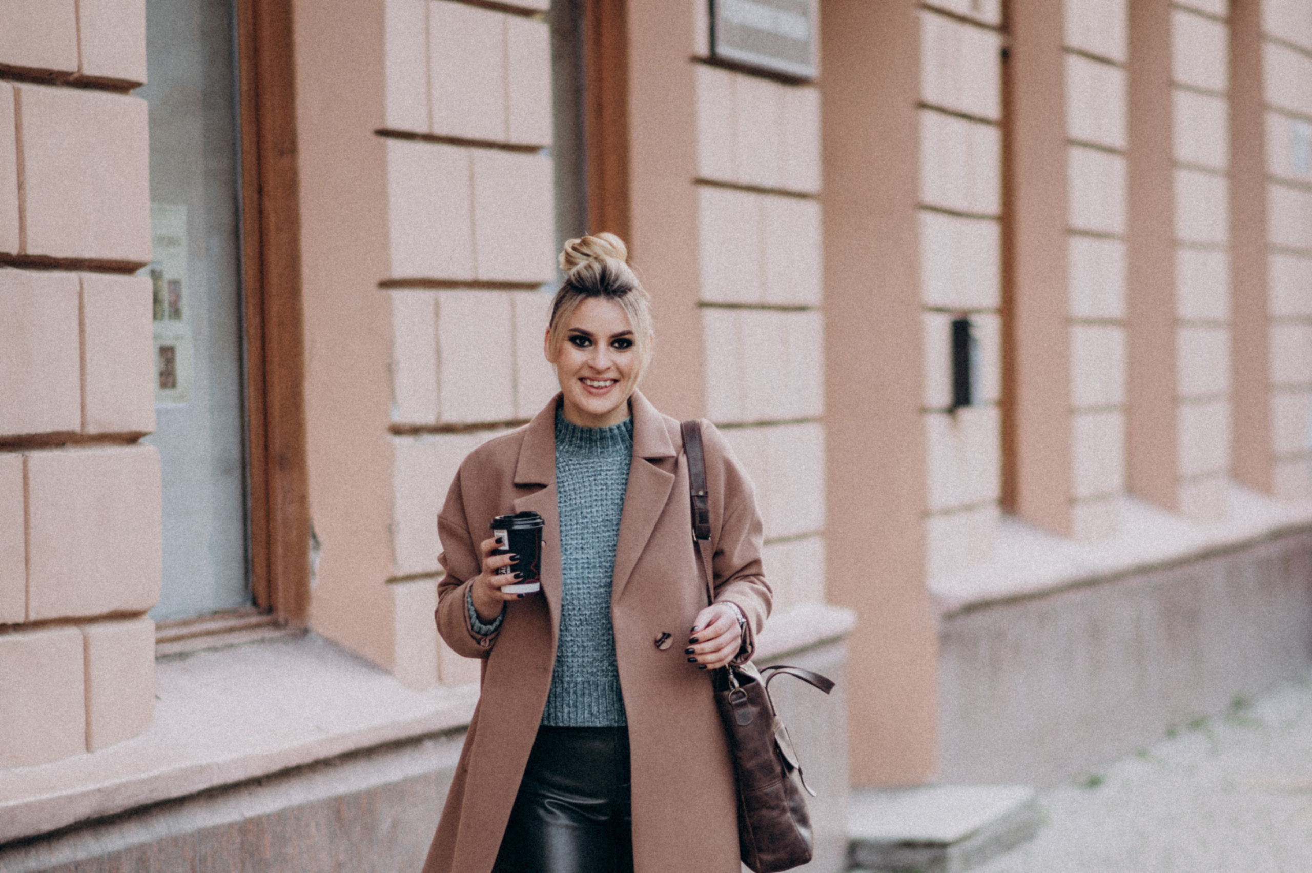 Фотосесія в осінньому місті. Сімейний, дитячий та індивідуальний фотограф в м. Тернопіль, м. Львів