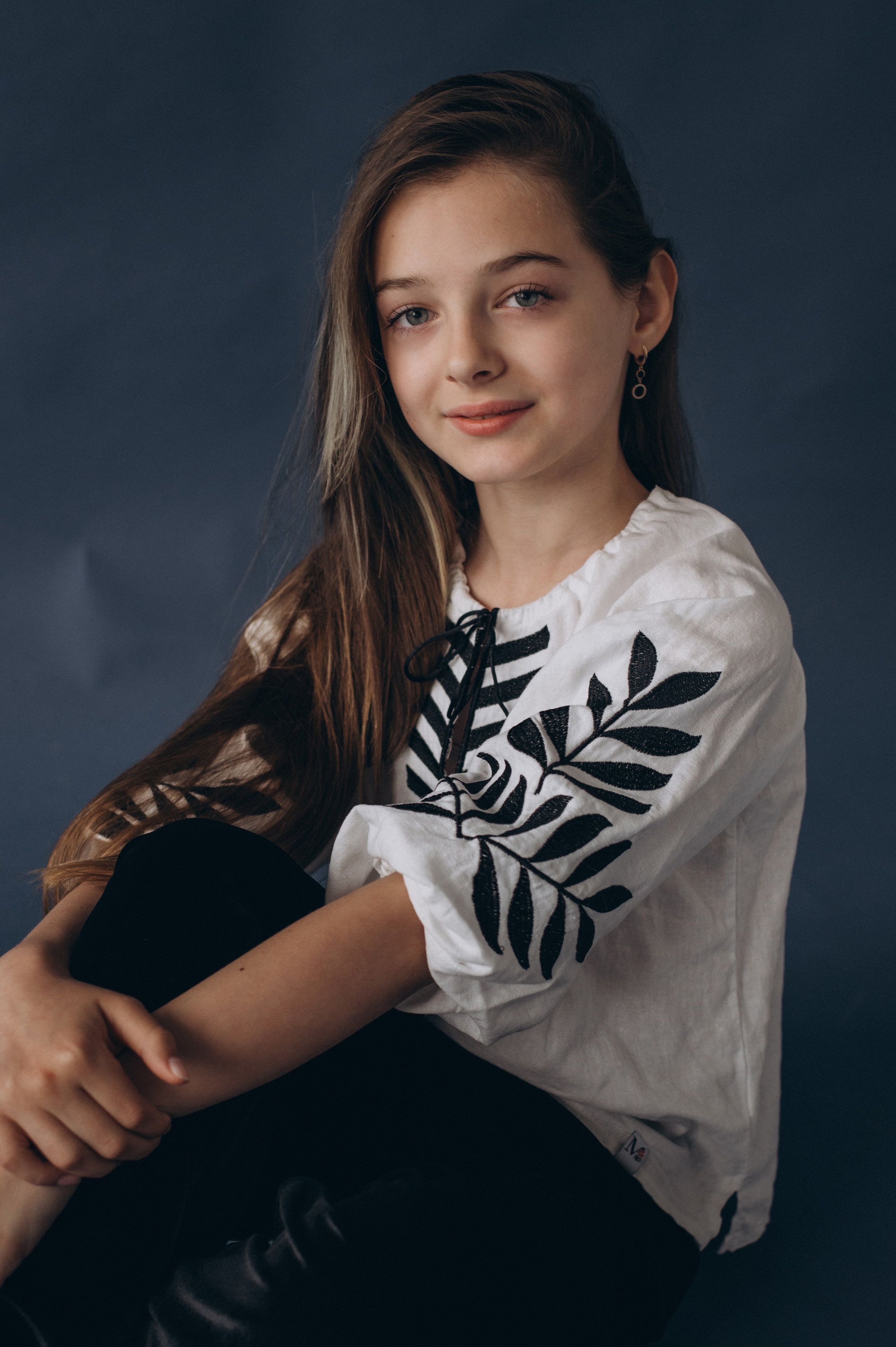 Шкільна фотосесія на віньєтки Тернопіль, фотосесія випускників Тернопіль, зйомка на віньєтки, шкільні фотоальбоми Тернопіль. Сімейний, дитячий та індивідуальний фотограф в м. Тернопіль, м. Львів