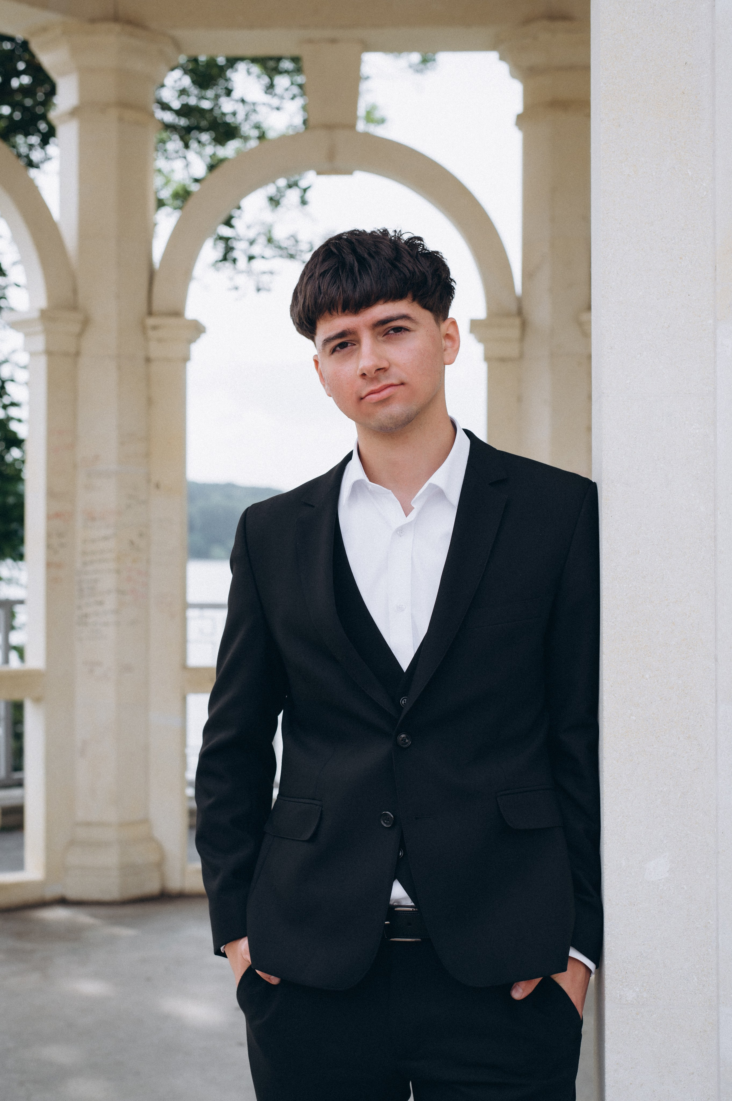 Випускники 2025, фотосесія випускного Тернопіль, фотосесія випускників Тернопіль, зйомка випускного, фотосесія випускного. Сімейний, дитячий та індивідуальний фотограф в м. Тернопіль, м. Львів