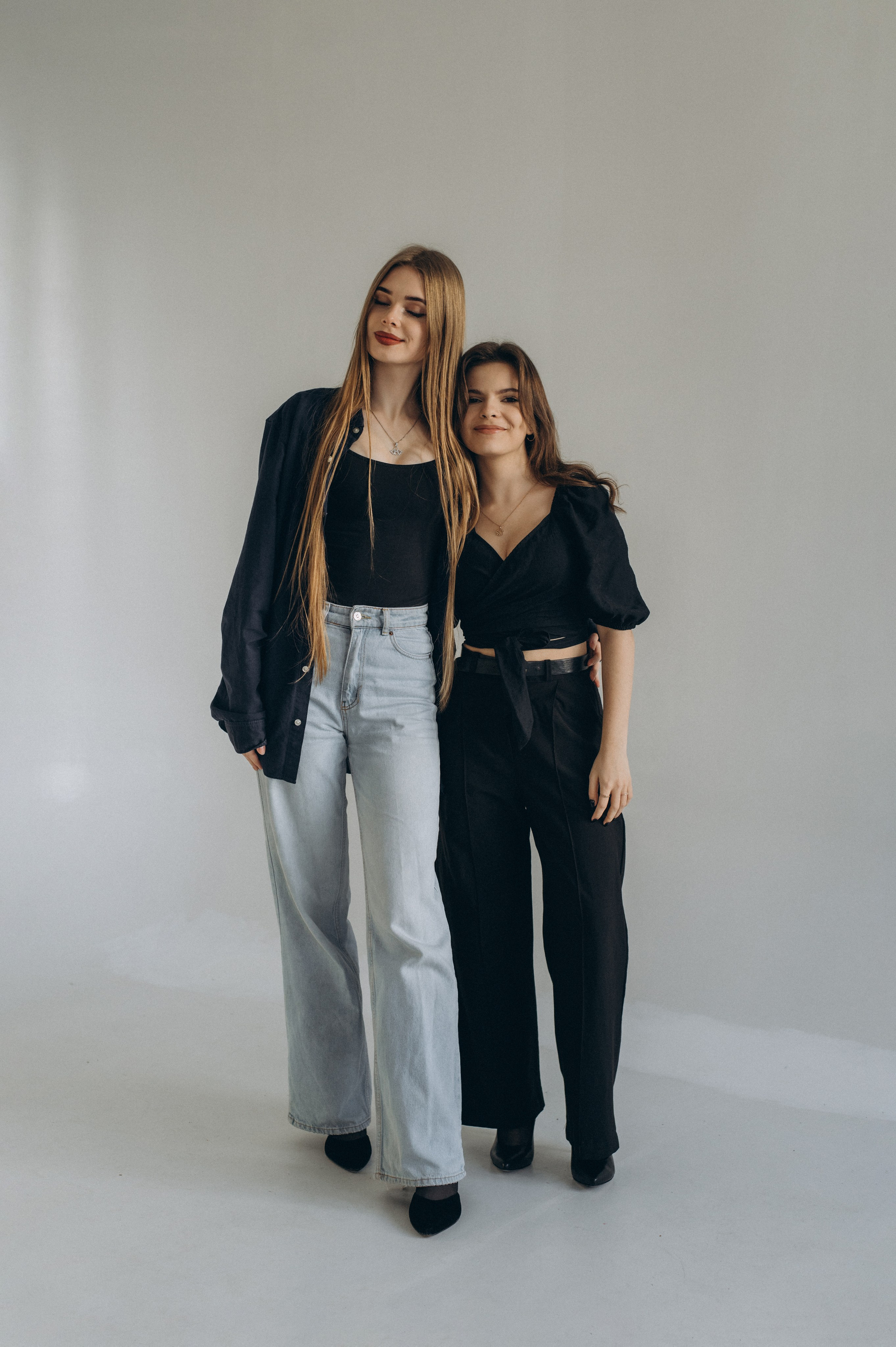 Фотосесія випускників, фотосесія на віньєтки Тернопіль, випускники Тернопіль, випуск 2025. Сімейний, дитячий та індивідуальний фотограф в м. Тернопіль, м. Львів