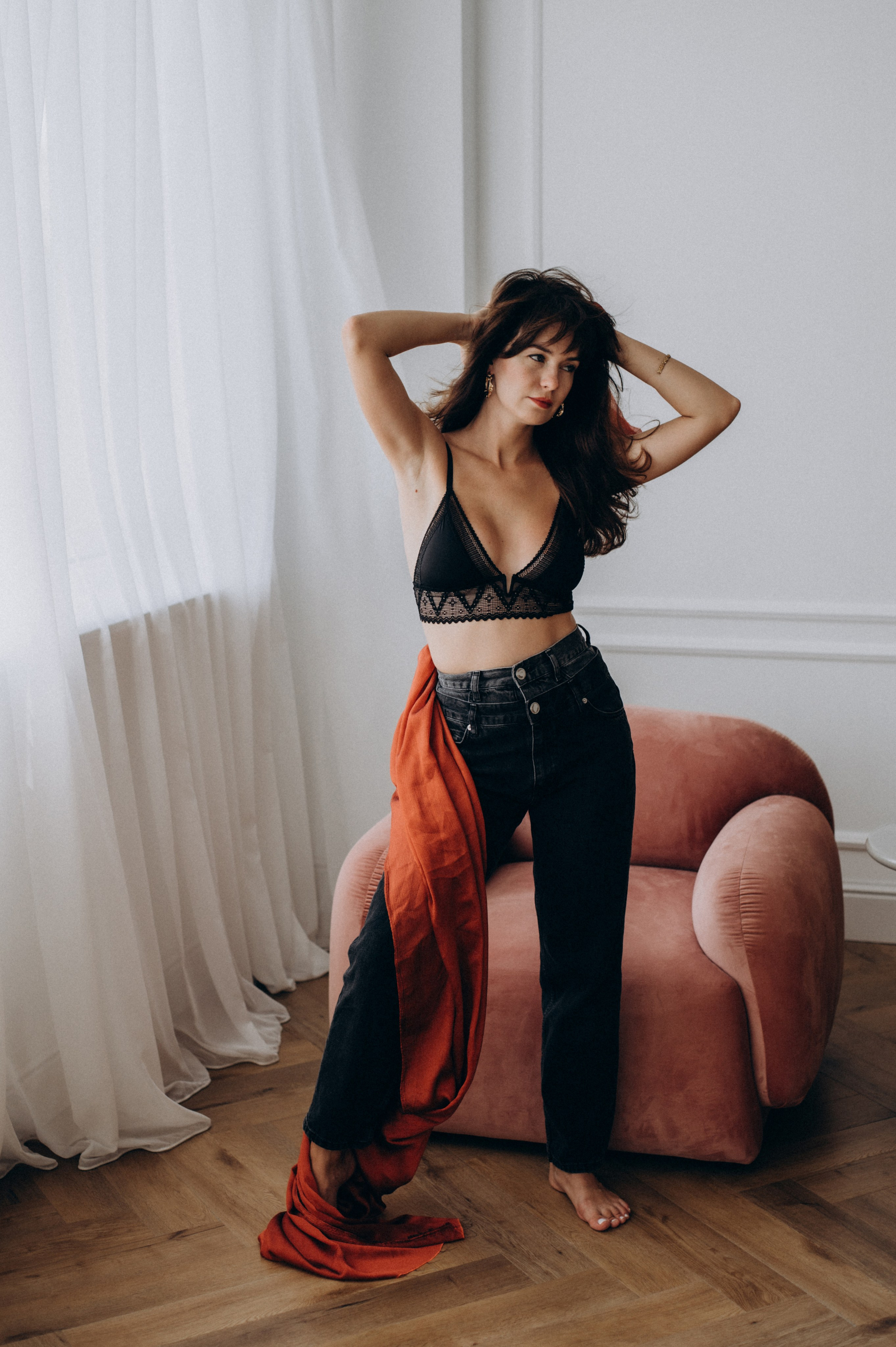 Індивідуальна фотосесія у студії Тернопіль, індивідуальна зйомка Львів. Сімейний, дитячий та індивідуальний фотограф в м. Тернопіль, м. Львів