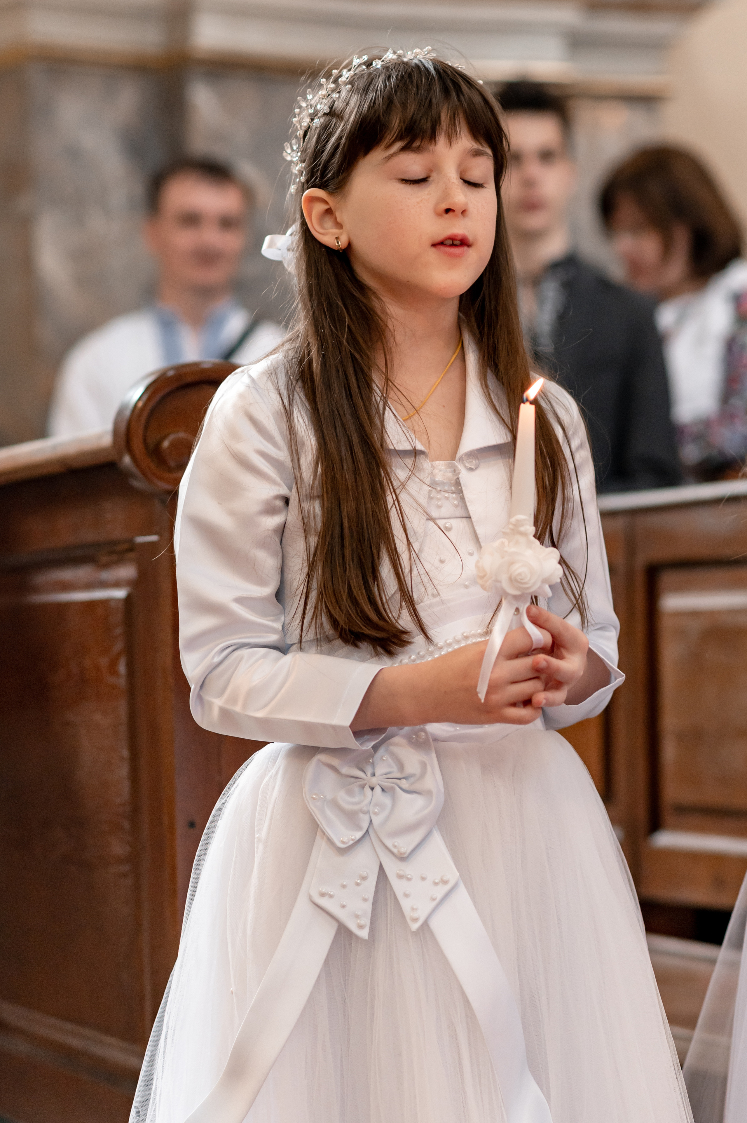 Фотосесія Першого Причастя Тернопіль, зйомка Причастя Тернопіль, Таїнство Першого Причастя Тернопіль, Катедра Причастя Тернопіль. Сімейний, дитячий та індивідуальний фотограф в м. Тернопіль, м. Львів