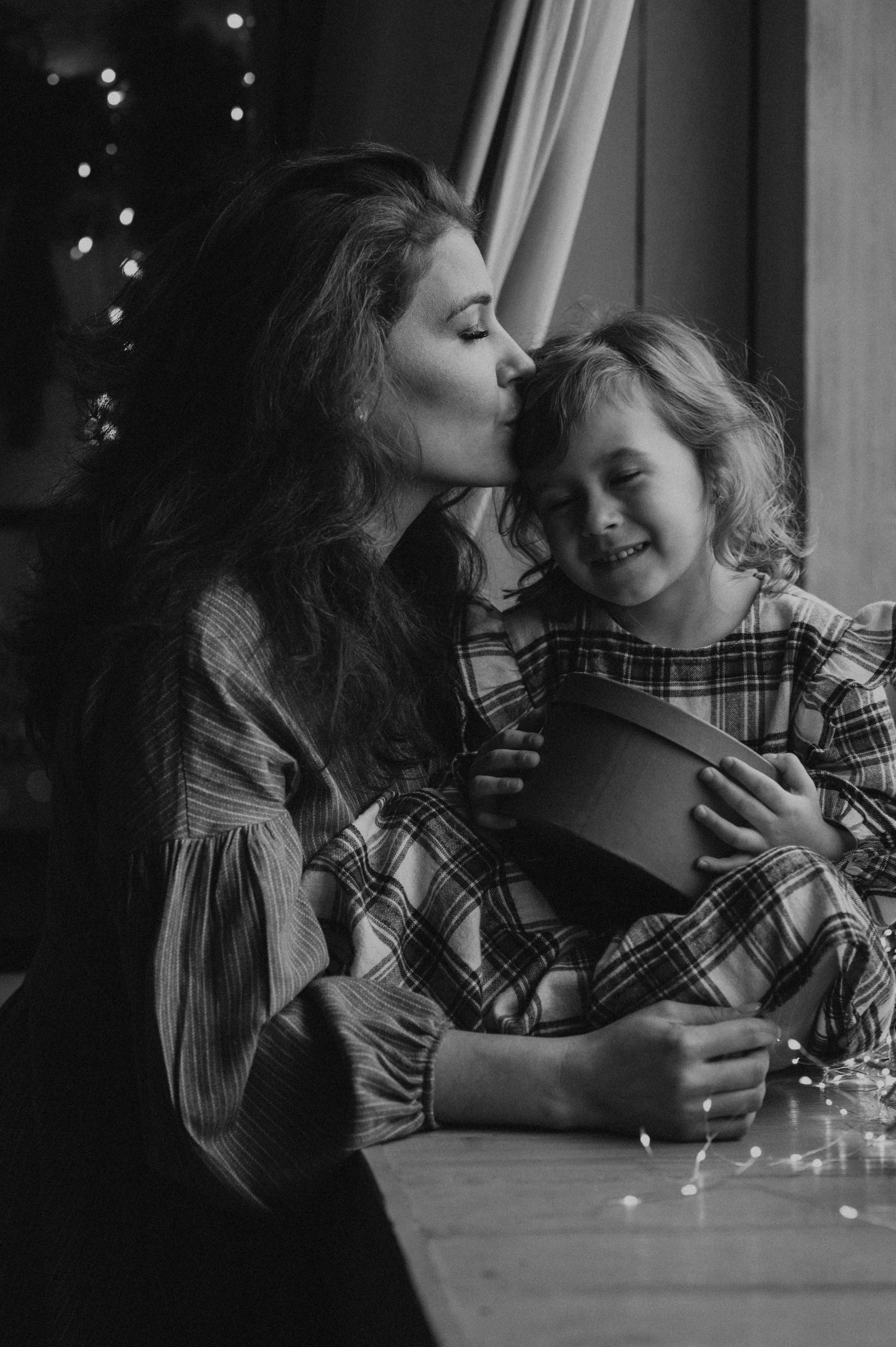 Новорічна сімейна зйомка у студії. Сімейний, дитячий та індивідуальний фотограф в м. Тернопіль, м. Львів