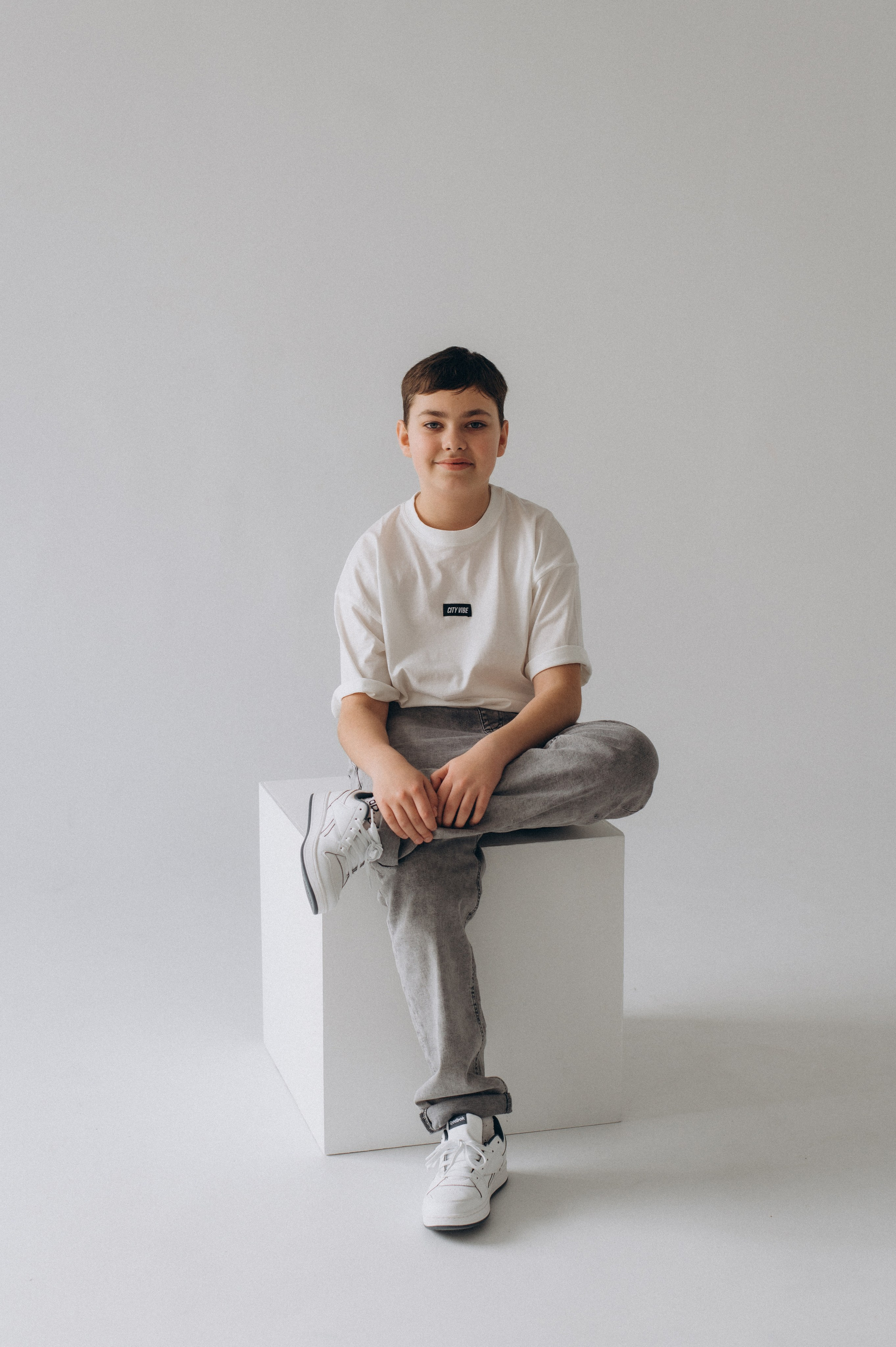 Шкільна фотосесія на віньєтки Тернопіль, шкільні альбоми, фотосесія випускників Тернопіль, випускний альбом, фотограф випускний Тернопіль. Сімейний, дитячий та індивідуальний фотограф в м. Тернопіль, м. Львів