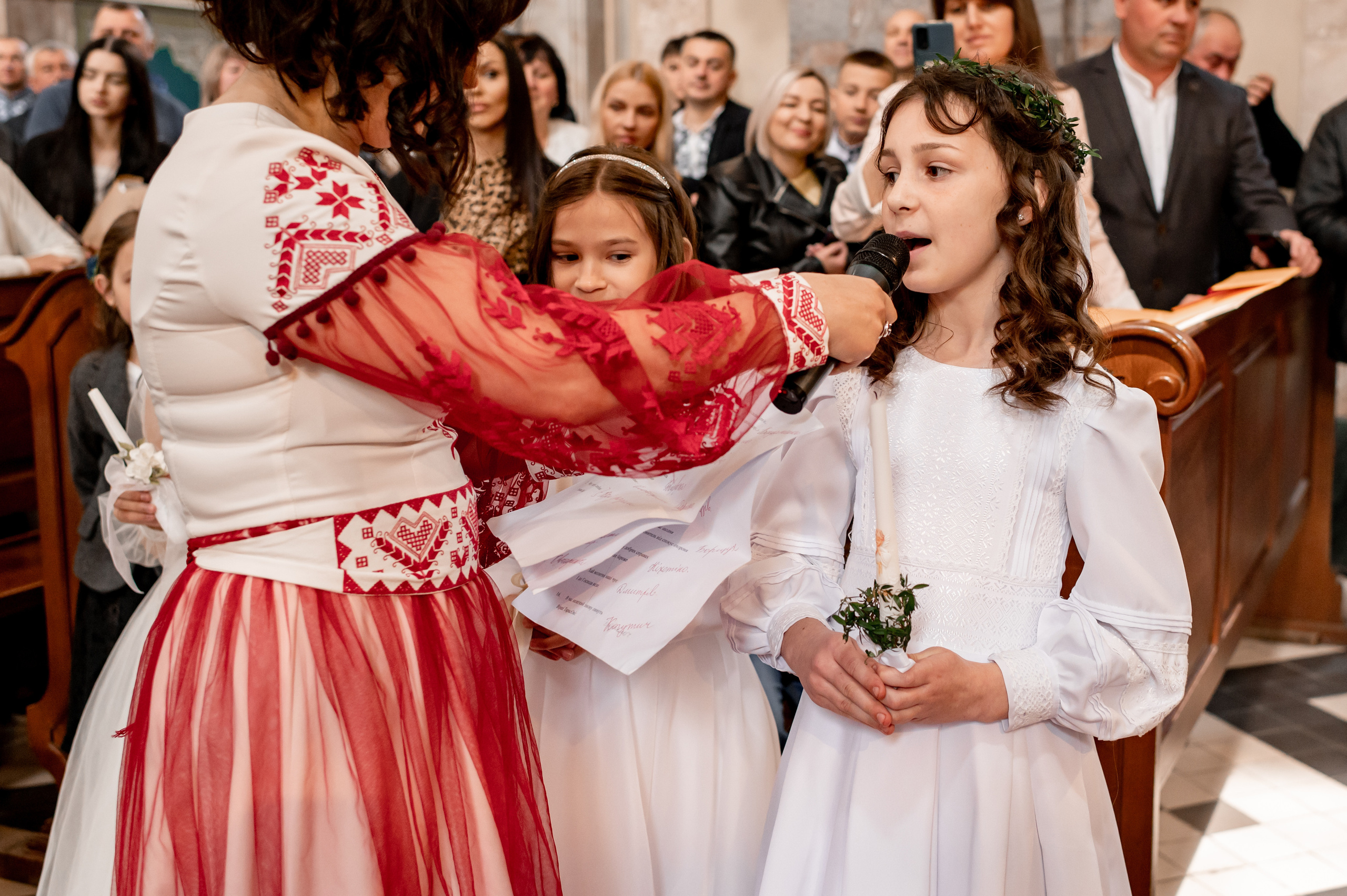 Фотосесія Першого Причастя Тернопіль, зйомка Причастя Тернопіль, Таїнство Першого Причастя Тернопіль, Катедра Причастя Тернопіль. Сімейний, дитячий та індивідуальний фотограф в м. Тернопіль, м. Львів