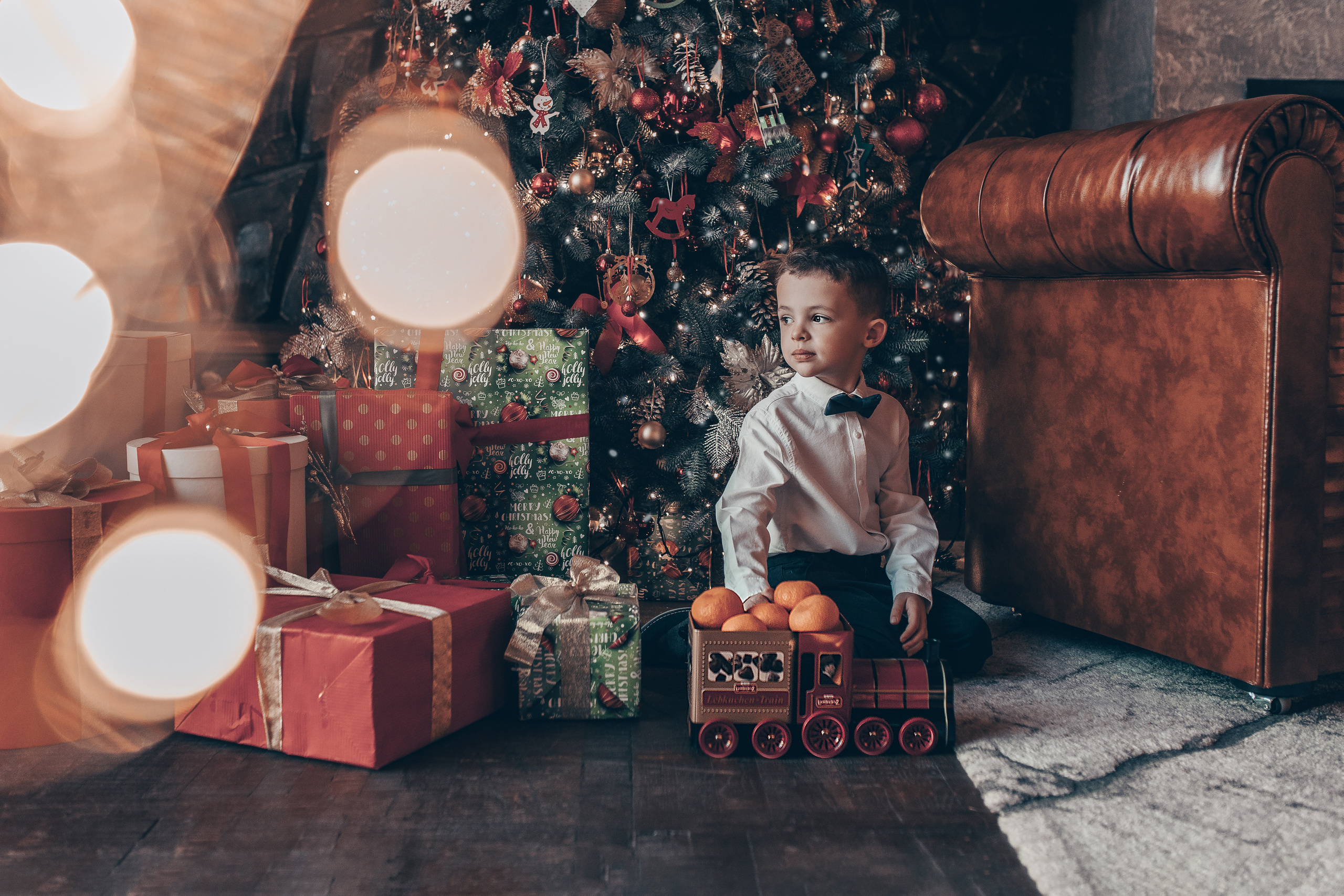 Новогодняя сьемка для Юлии, Георгия и их деток-Маши и Миши. Ваш семейный фотограф в Харькове Ольга Маринцева