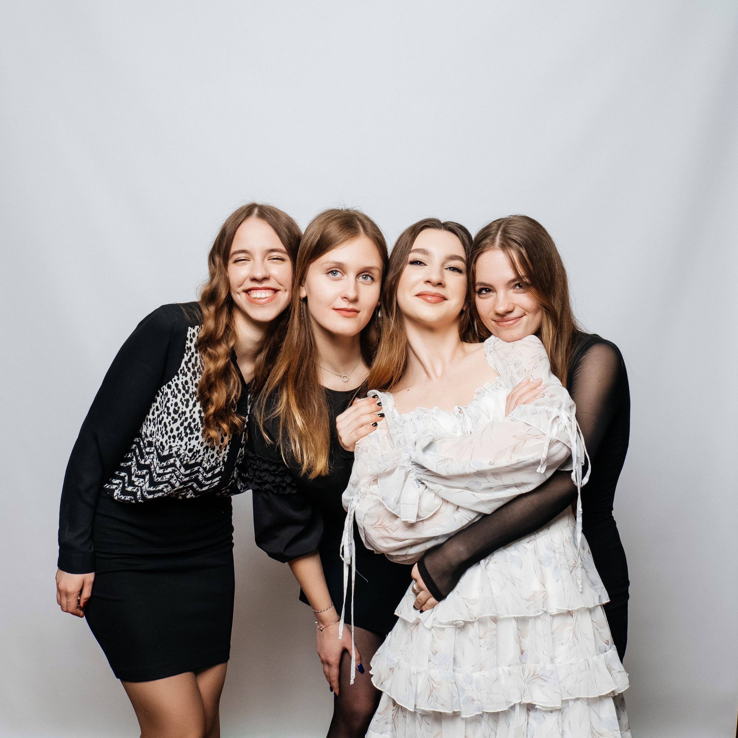 ПОРТФОЛІО. Випускні альбоми SCHOOL PHOTO BOOK