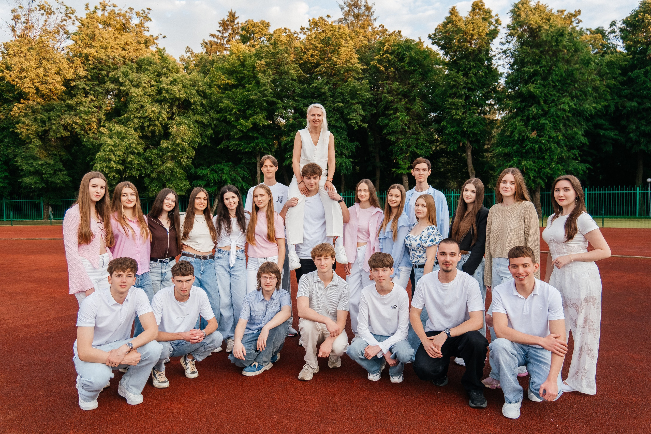 Випускні альбоми Вінниця та область | SCHOOL PHOTO BOOK