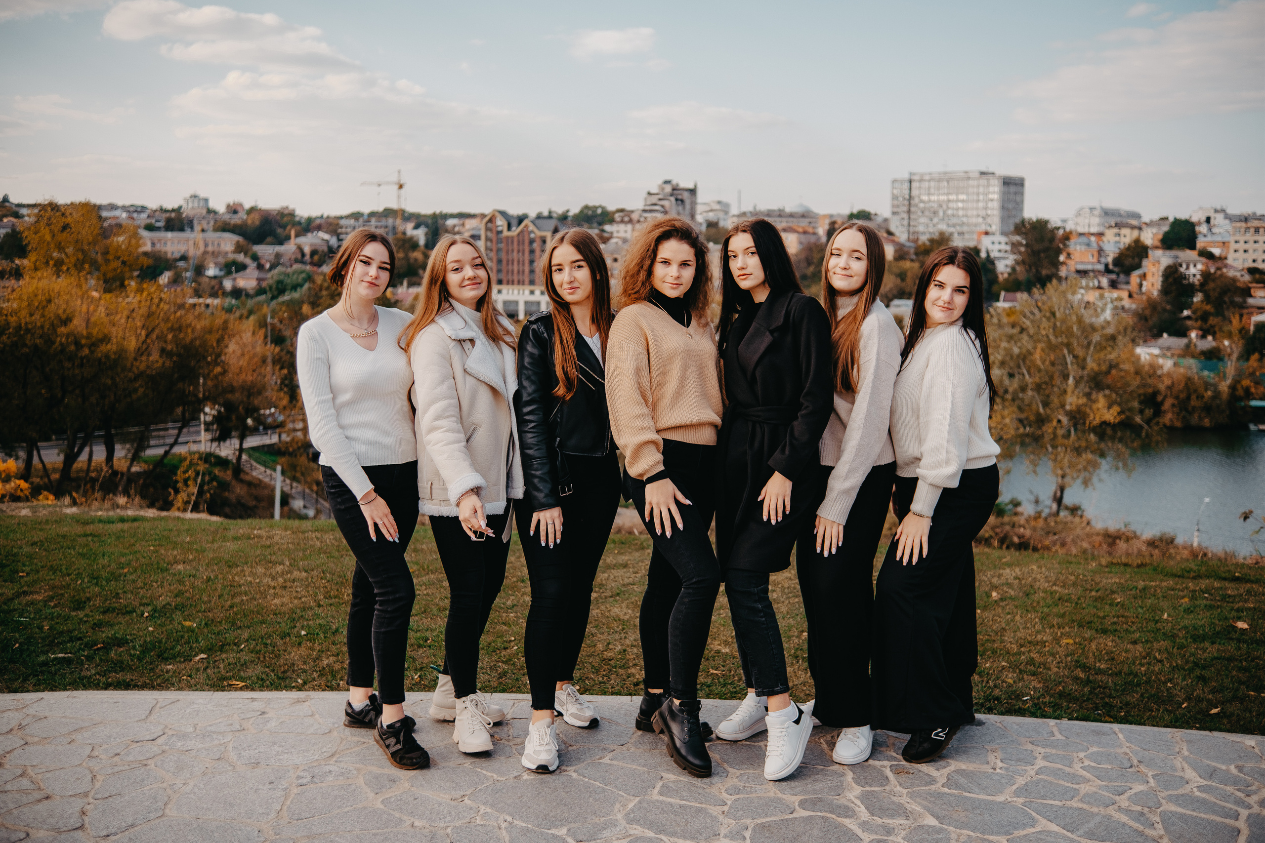 ПОРТФОЛІО. Випускні альбоми SCHOOL PHOTO BOOK