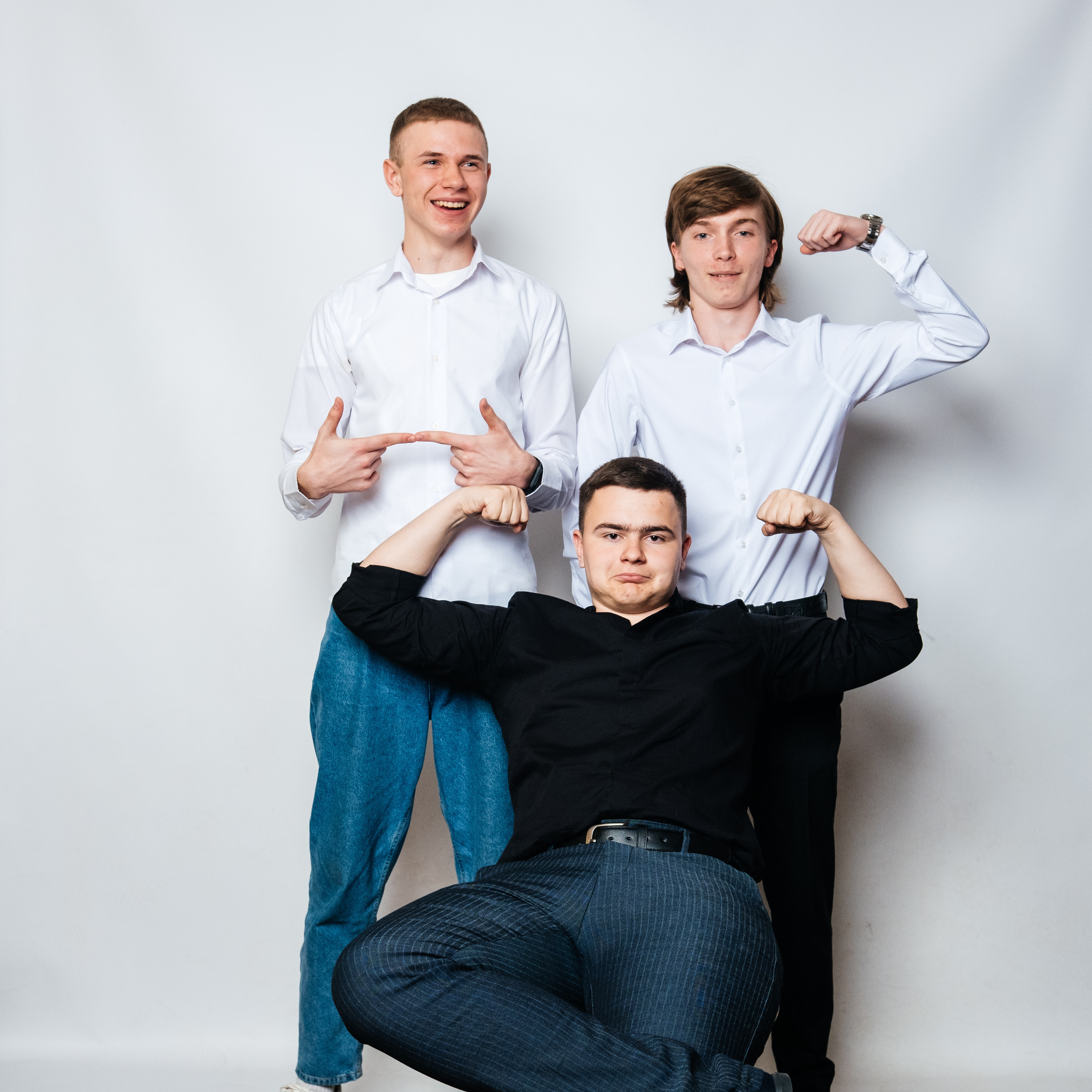 ПОРТФОЛІО. Випускні альбоми SCHOOL PHOTO BOOK