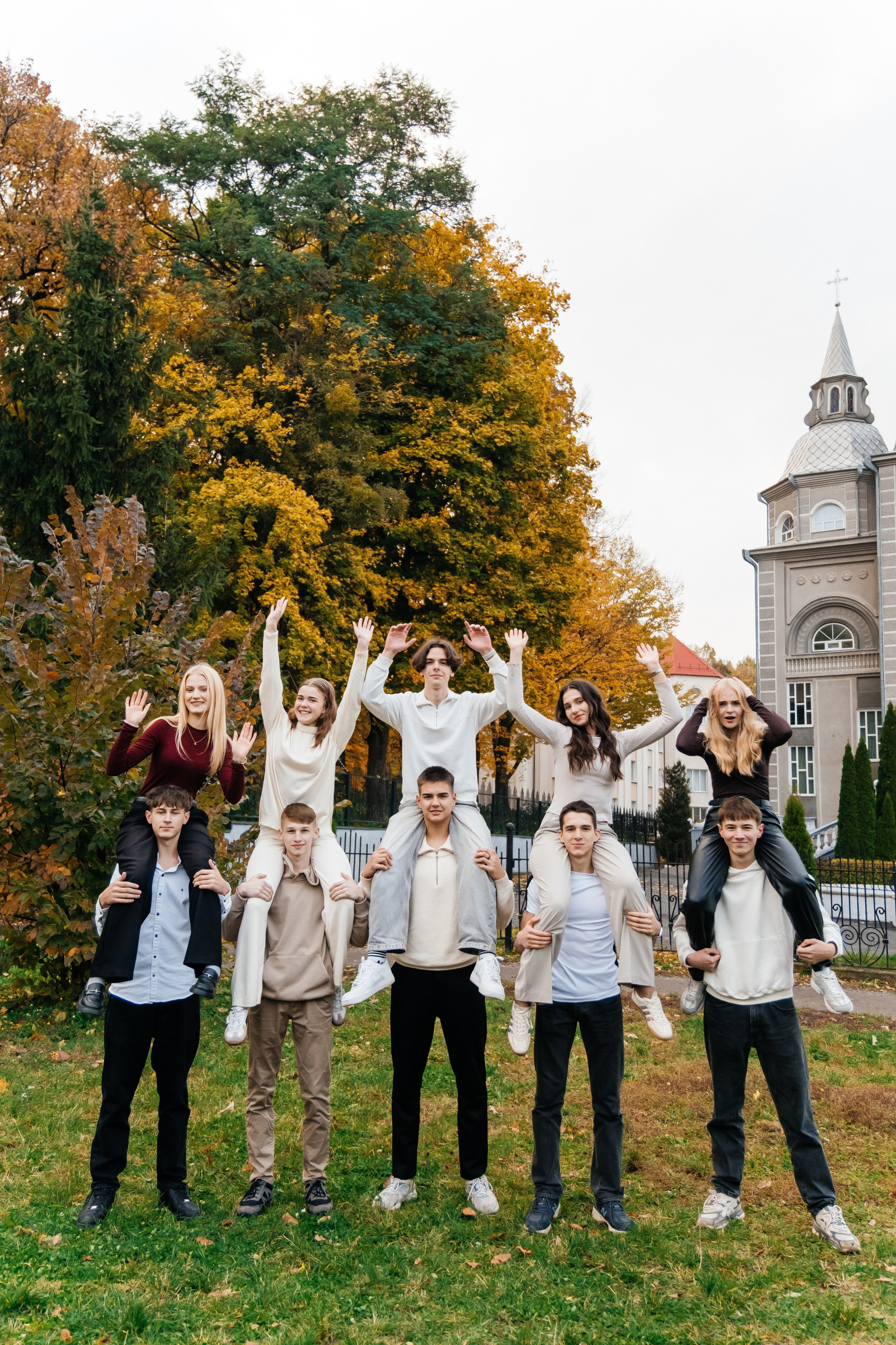 Випускні альбоми Вінниця та область | SCHOOL PHOTO BOOK