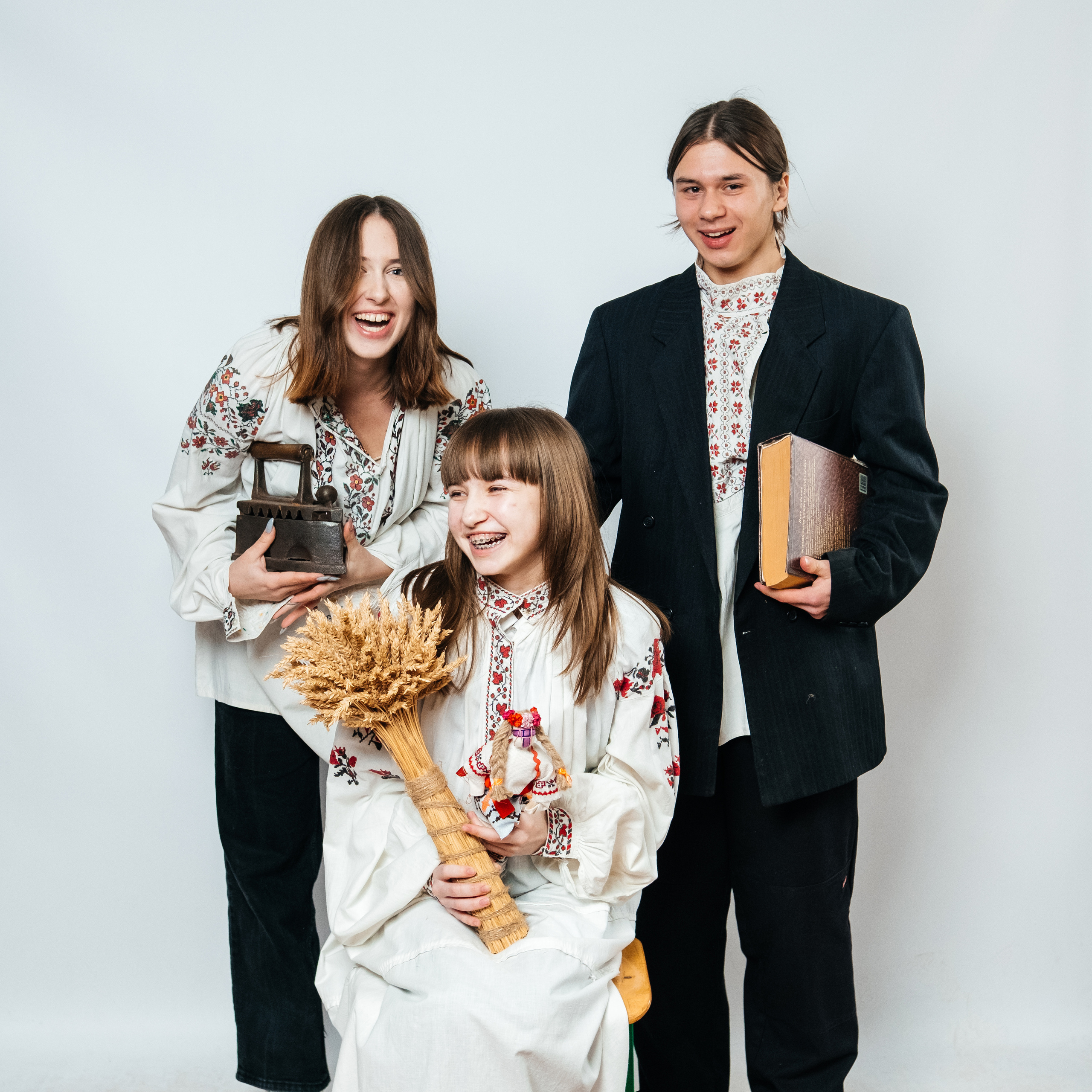 ПОРТФОЛІО. Випускні альбоми SCHOOL PHOTO BOOK