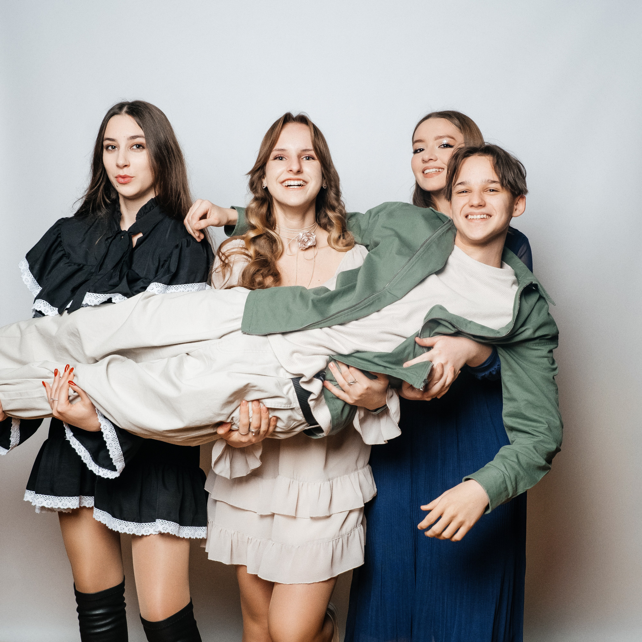 ПОРТФОЛІО. Випускні альбоми SCHOOL PHOTO BOOK