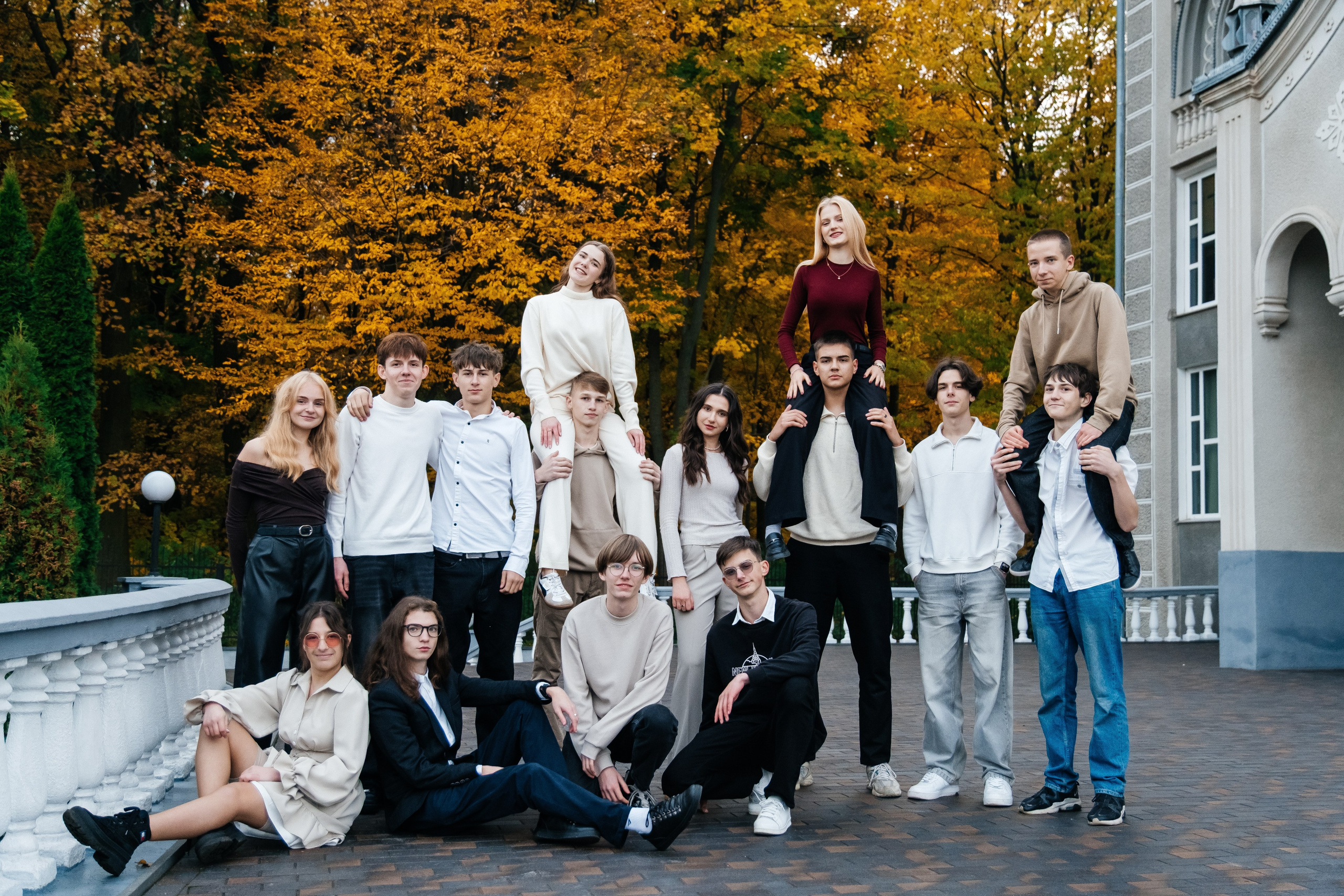 Випускні альбоми Вінниця та область | SCHOOL PHOTO BOOK