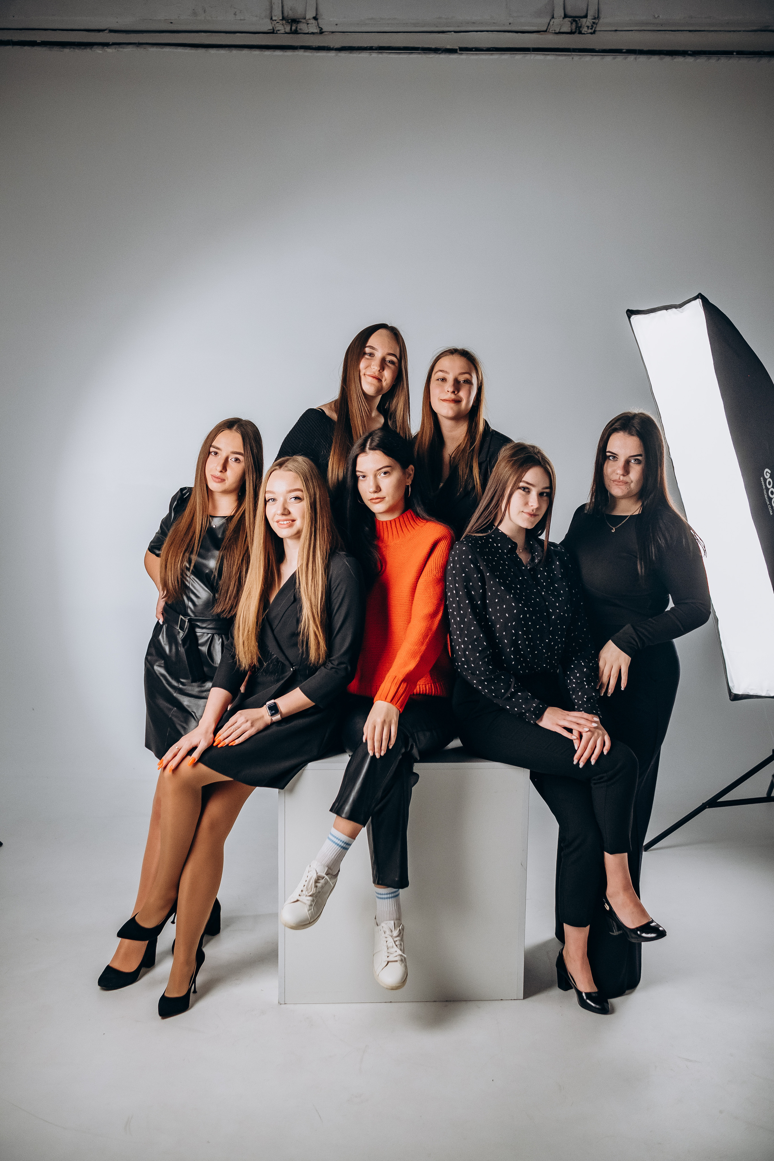 ПОРТФОЛІО. Випускні альбоми SCHOOL PHOTO BOOK