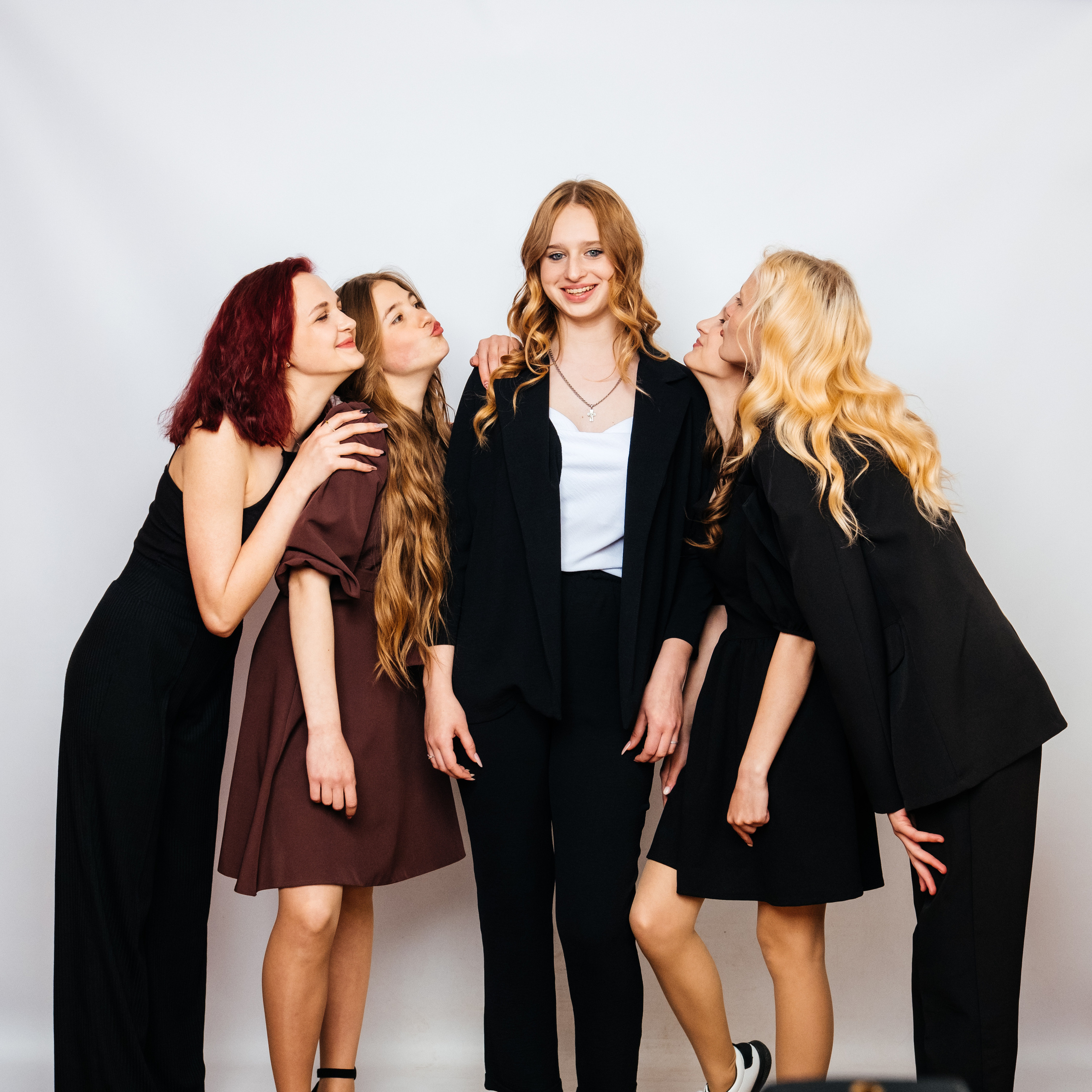 ПОРТФОЛІО. Випускні альбоми SCHOOL PHOTO BOOK