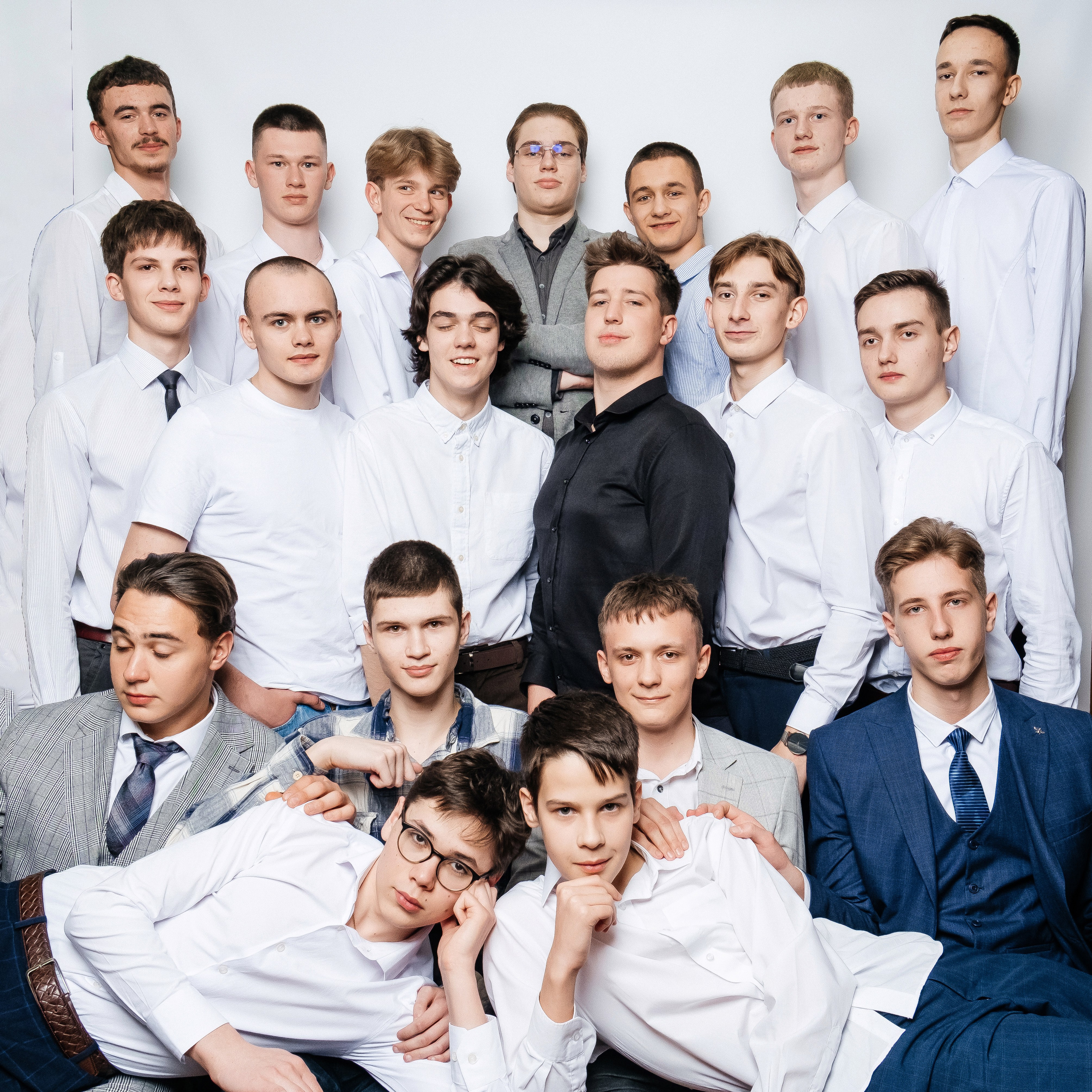 ПОРТФОЛІО. Випускні альбоми SCHOOL PHOTO BOOK