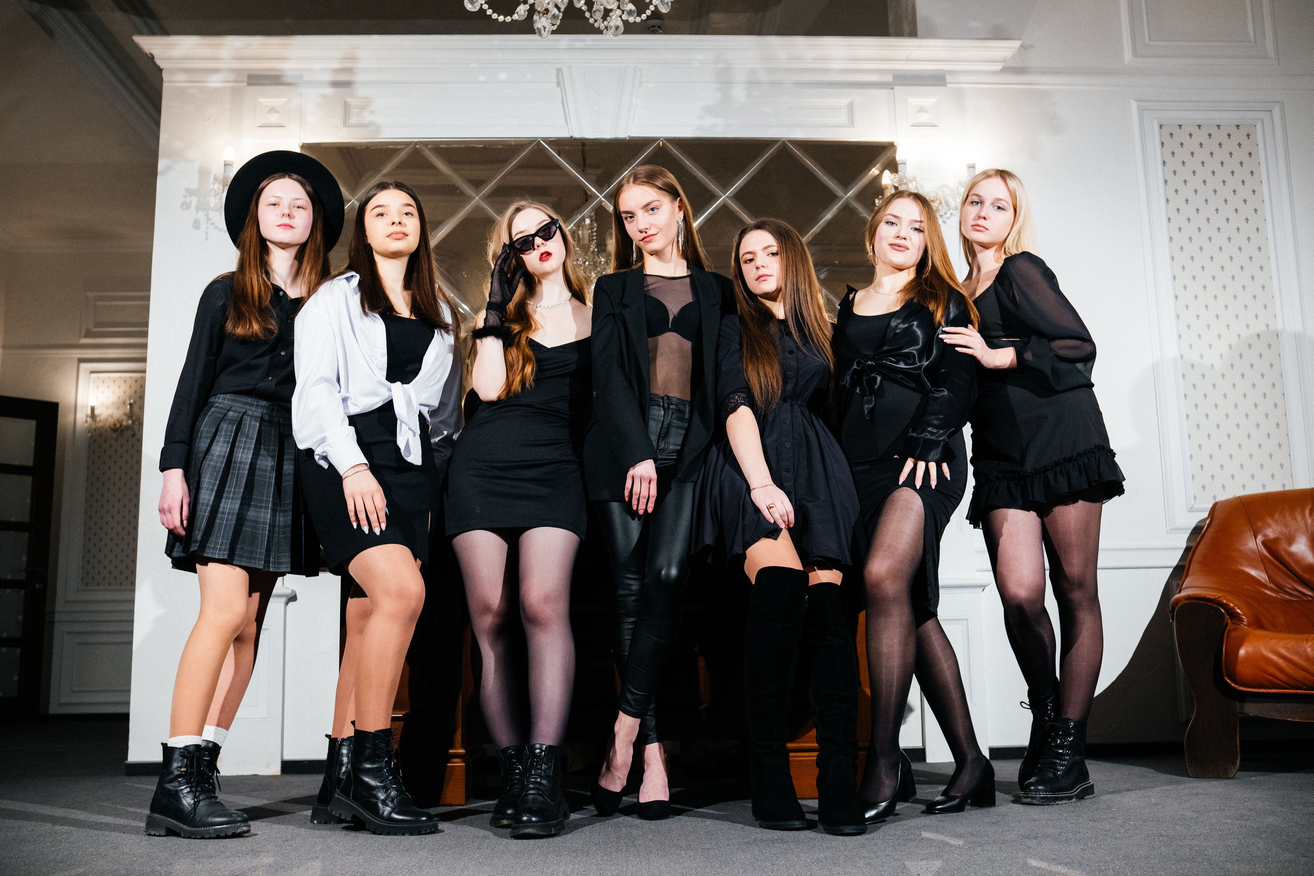 ПОРТФОЛІО. Випускні альбоми SCHOOL PHOTO BOOK