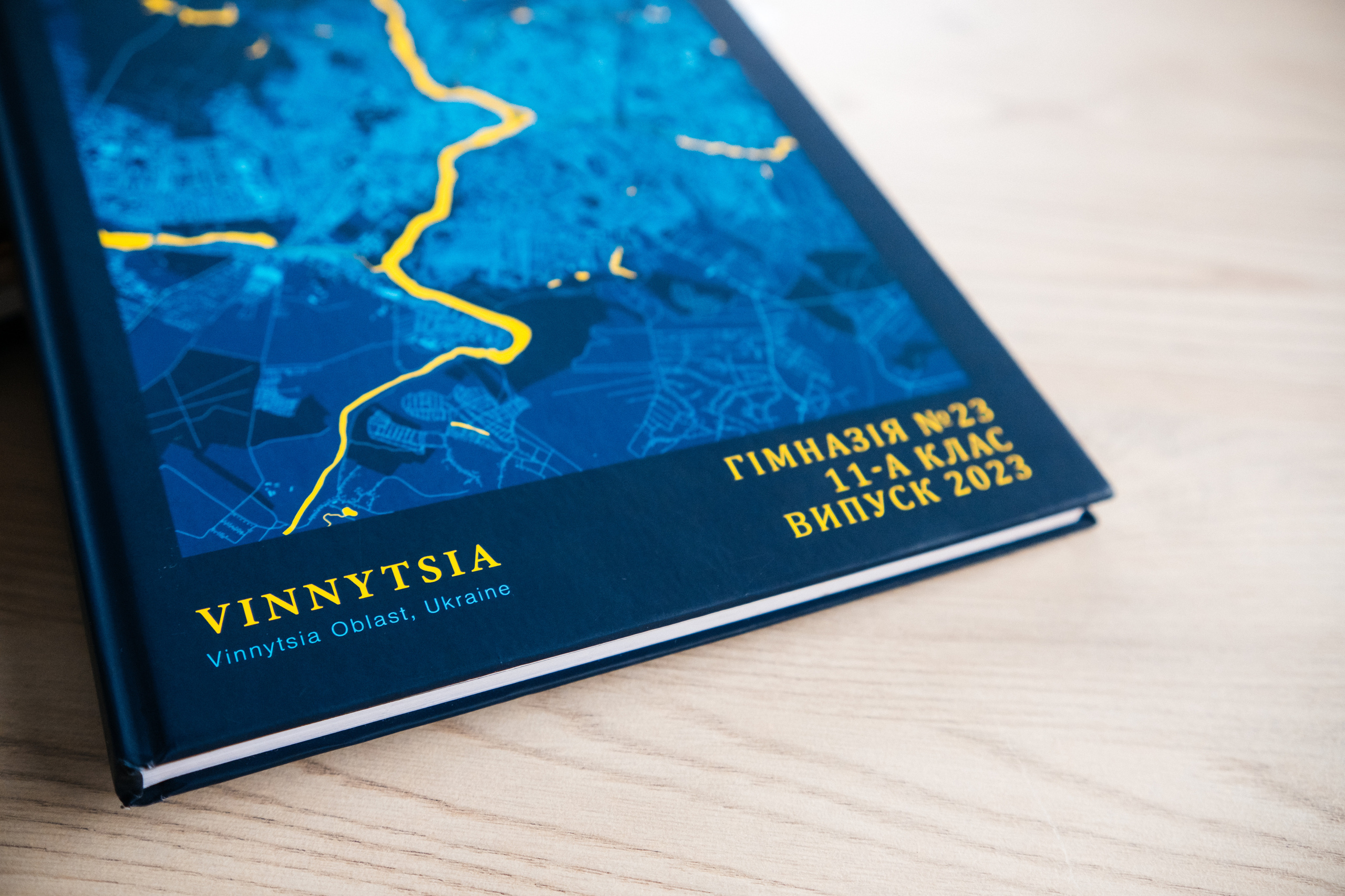 Альбом Преміум. Випускні альбоми SCHOOL PHOTO BOOK