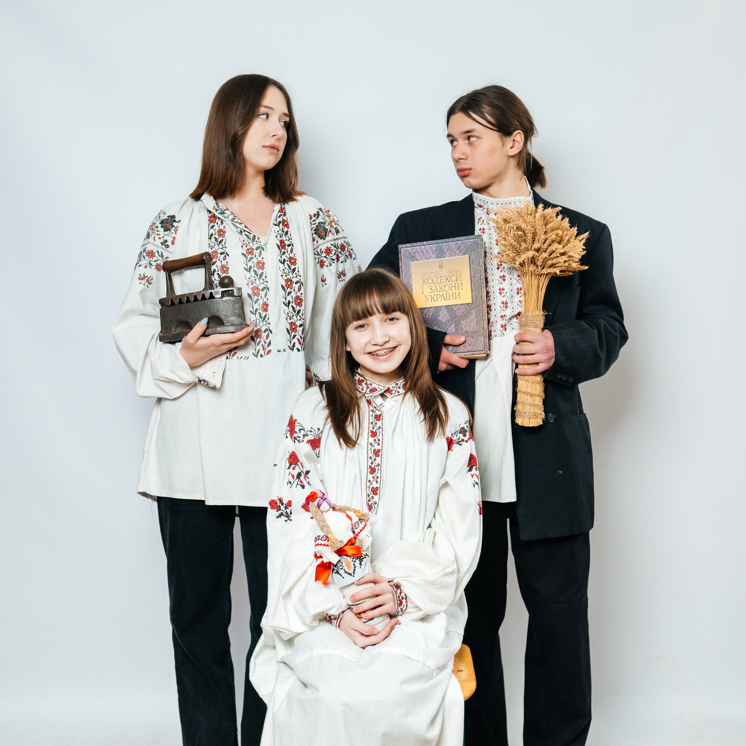 ПОРТФОЛІО. Випускні альбоми SCHOOL PHOTO BOOK