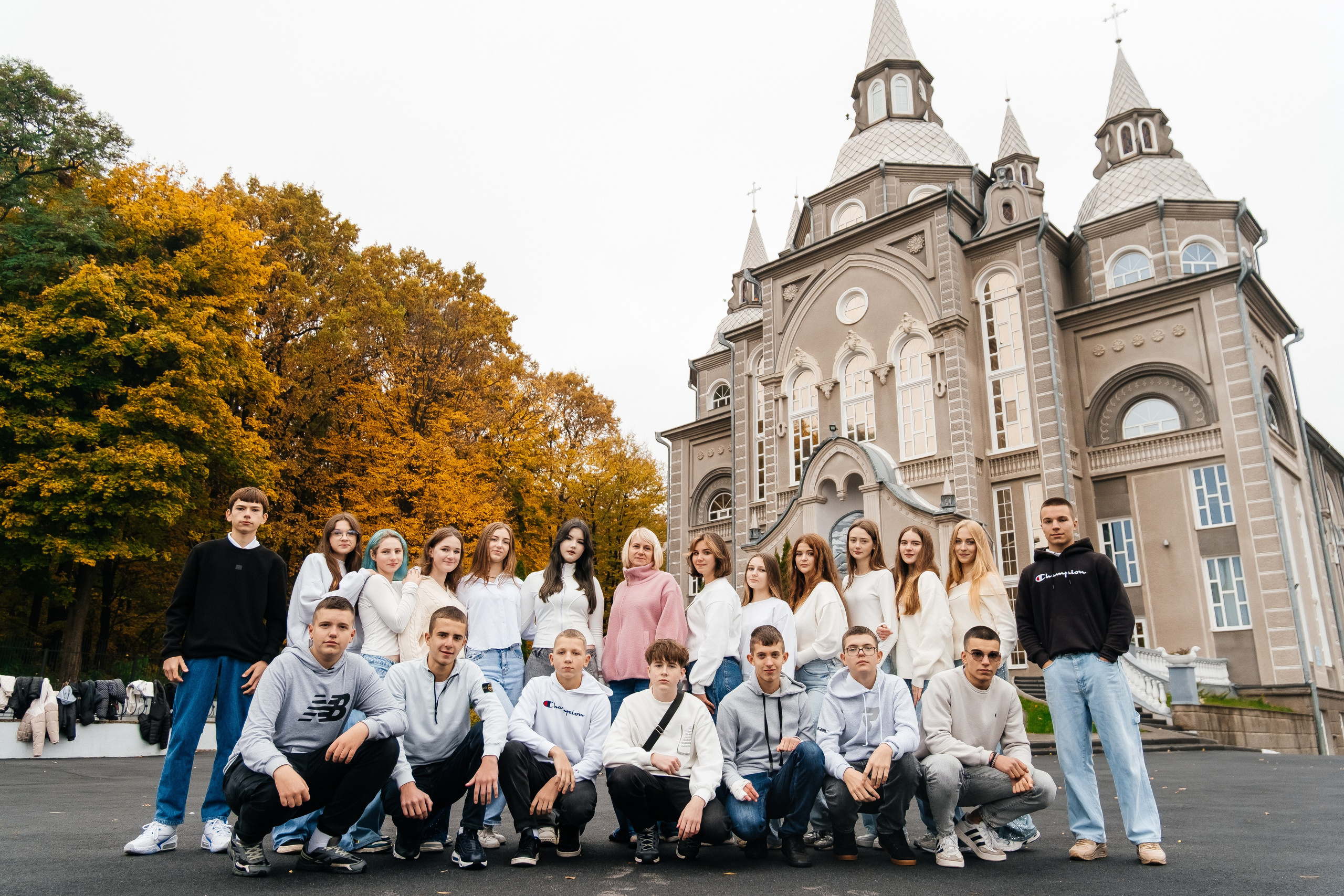 Випускні альбоми Вінниця та область | SCHOOL PHOTO BOOK