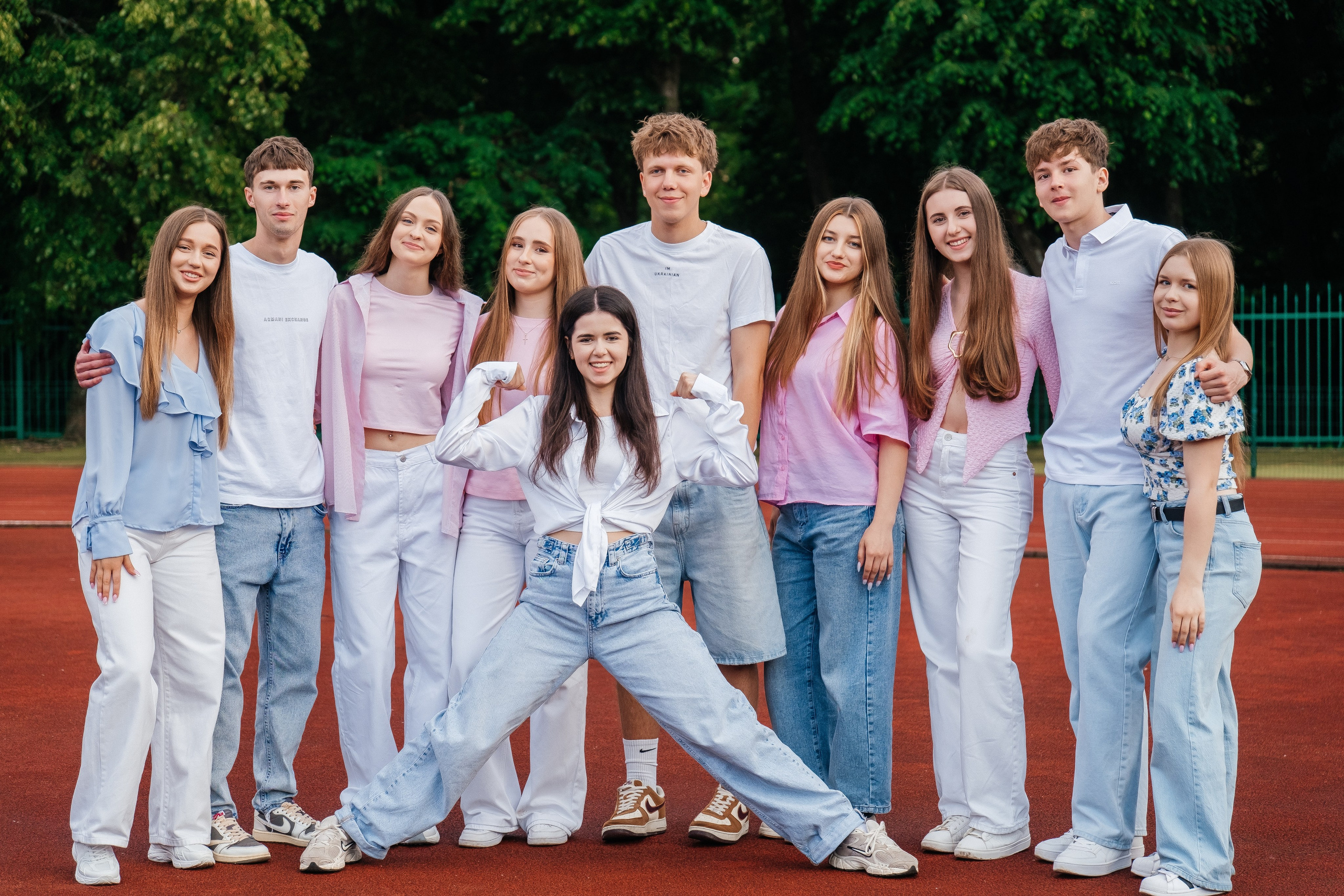 Випускні альбоми Вінниця та область | SCHOOL PHOTO BOOK