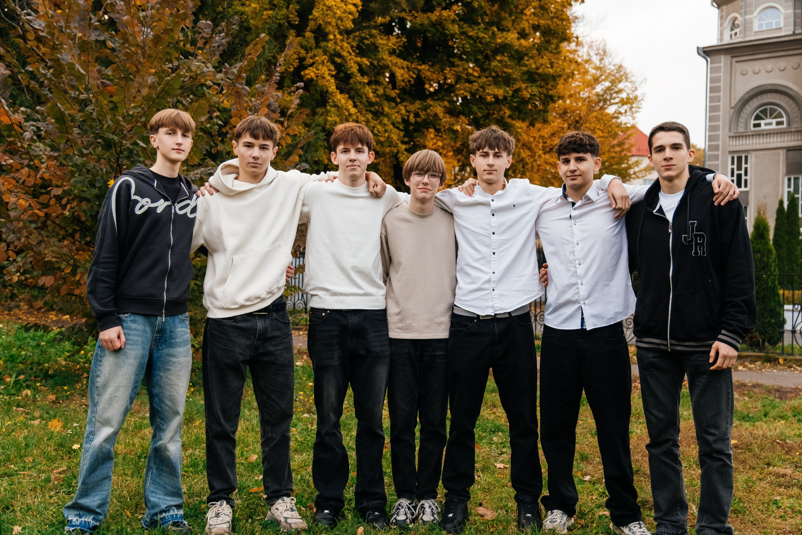 Випускні альбоми Вінниця та область | SCHOOL PHOTO BOOK