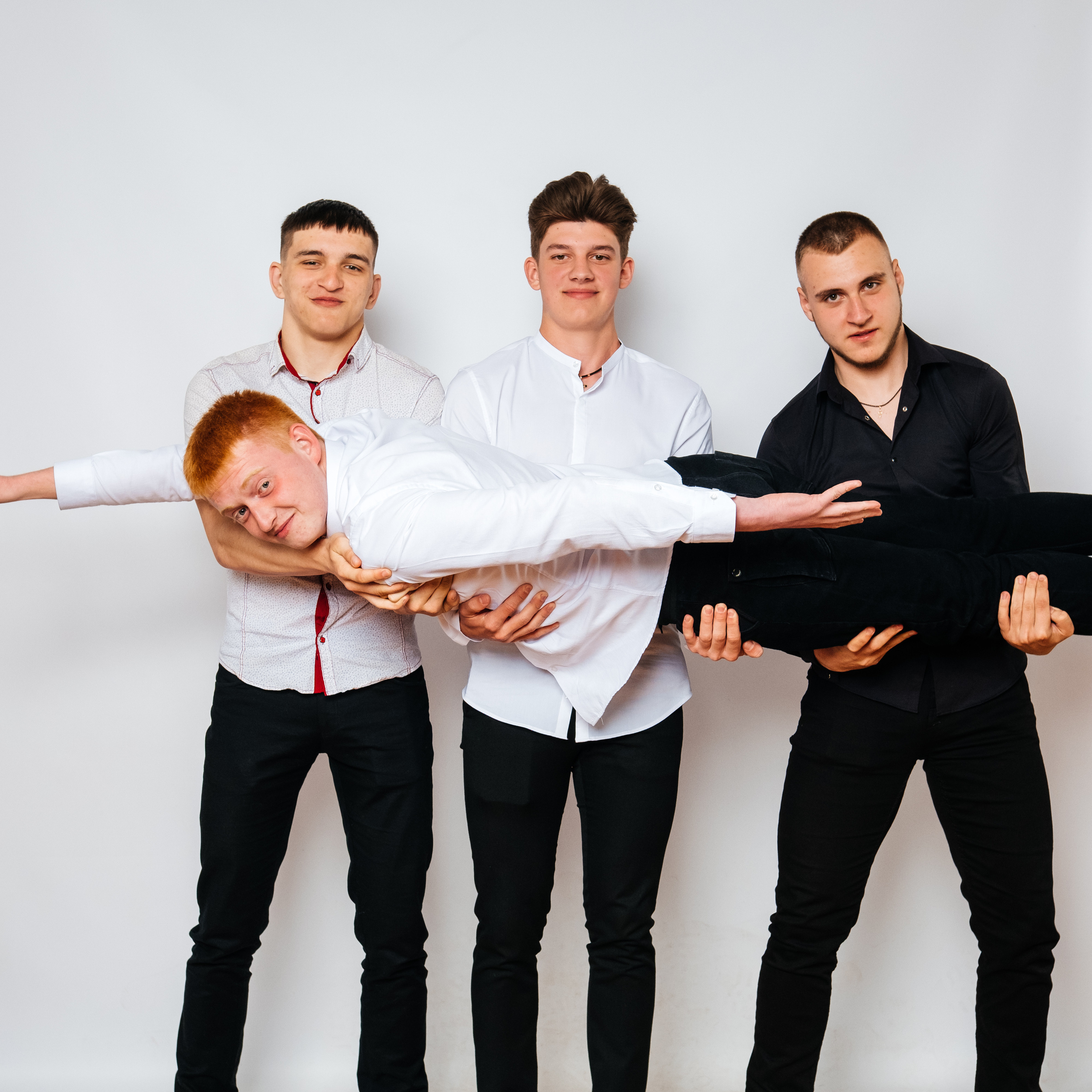 ПОРТФОЛІО. Випускні альбоми SCHOOL PHOTO BOOK