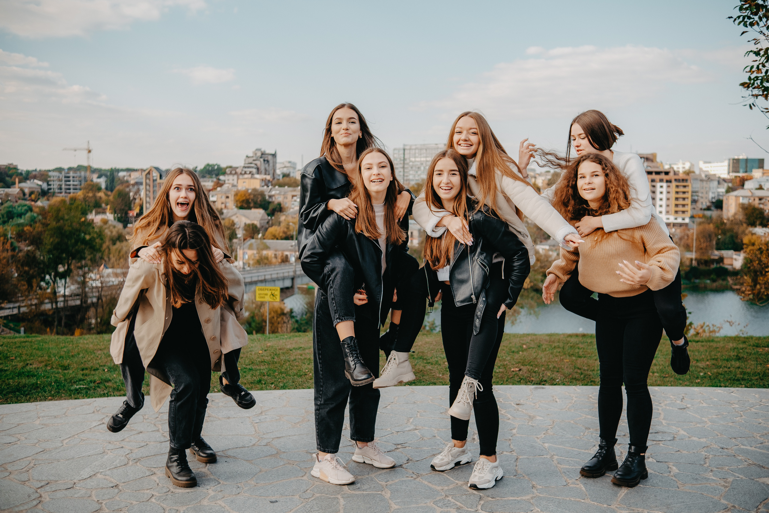 ПОРТФОЛІО. Випускні альбоми SCHOOL PHOTO BOOK