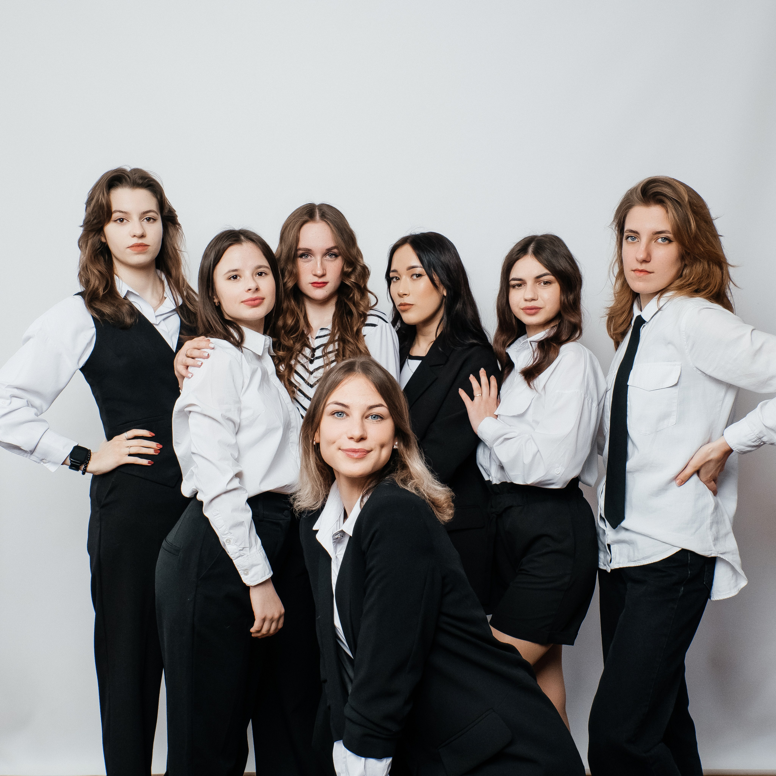 ПОРТФОЛІО. Випускні альбоми SCHOOL PHOTO BOOK