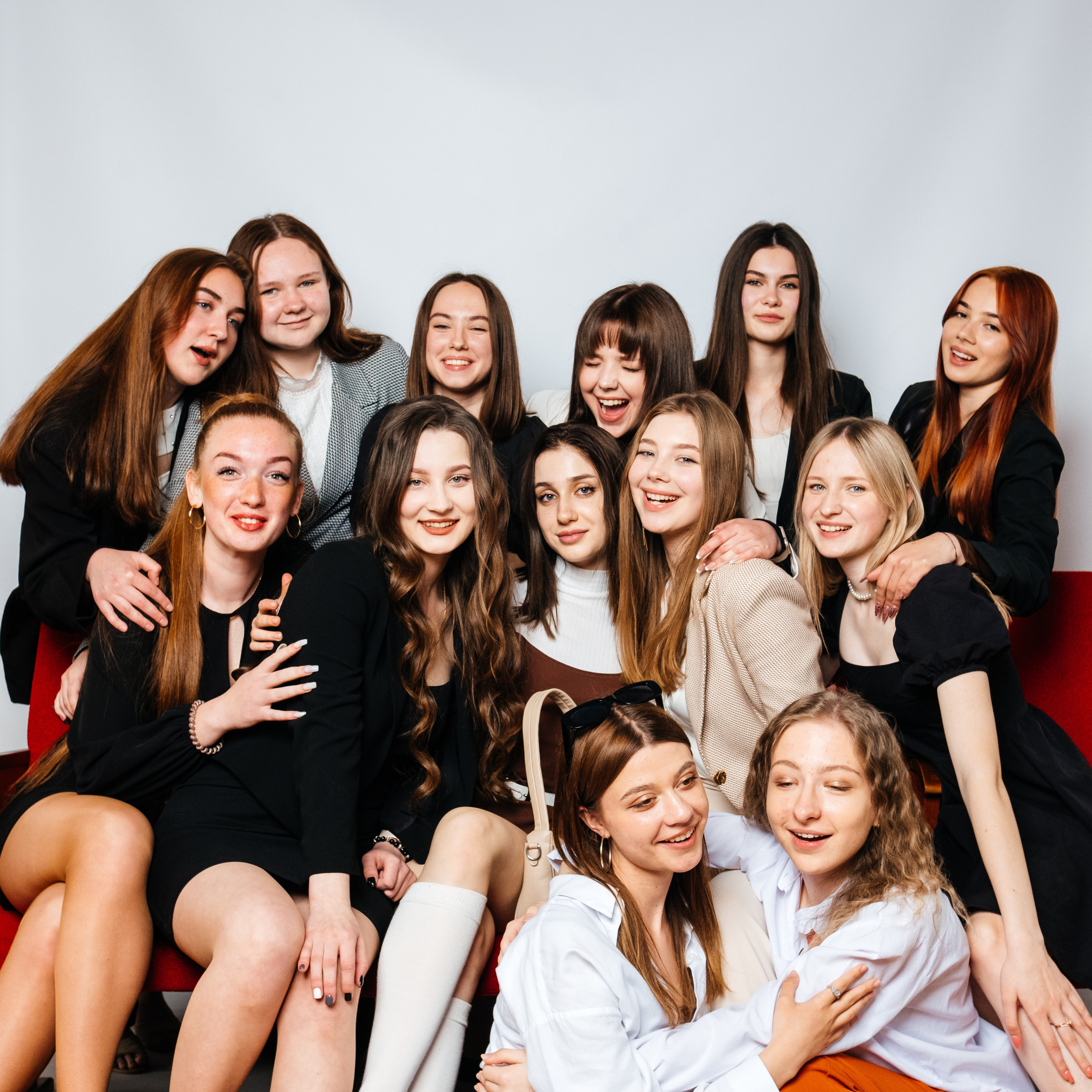 ПОРТФОЛІО. Випускні альбоми SCHOOL PHOTO BOOK