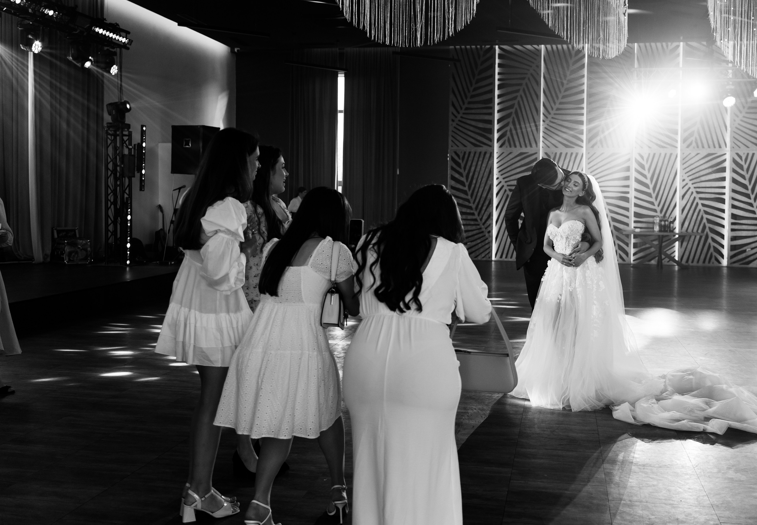 Віталій & Ліліана. Весільний фотограф Львів Софія Крайник