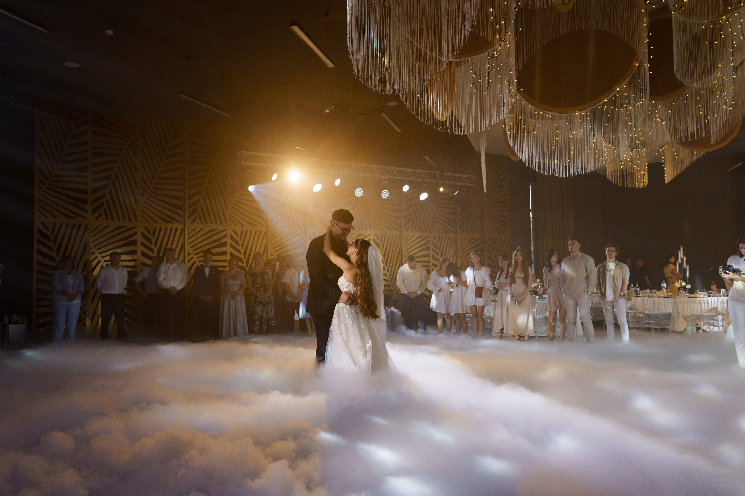 Віталій & Ліліана. Весільний фотограф Львів Софія Крайник