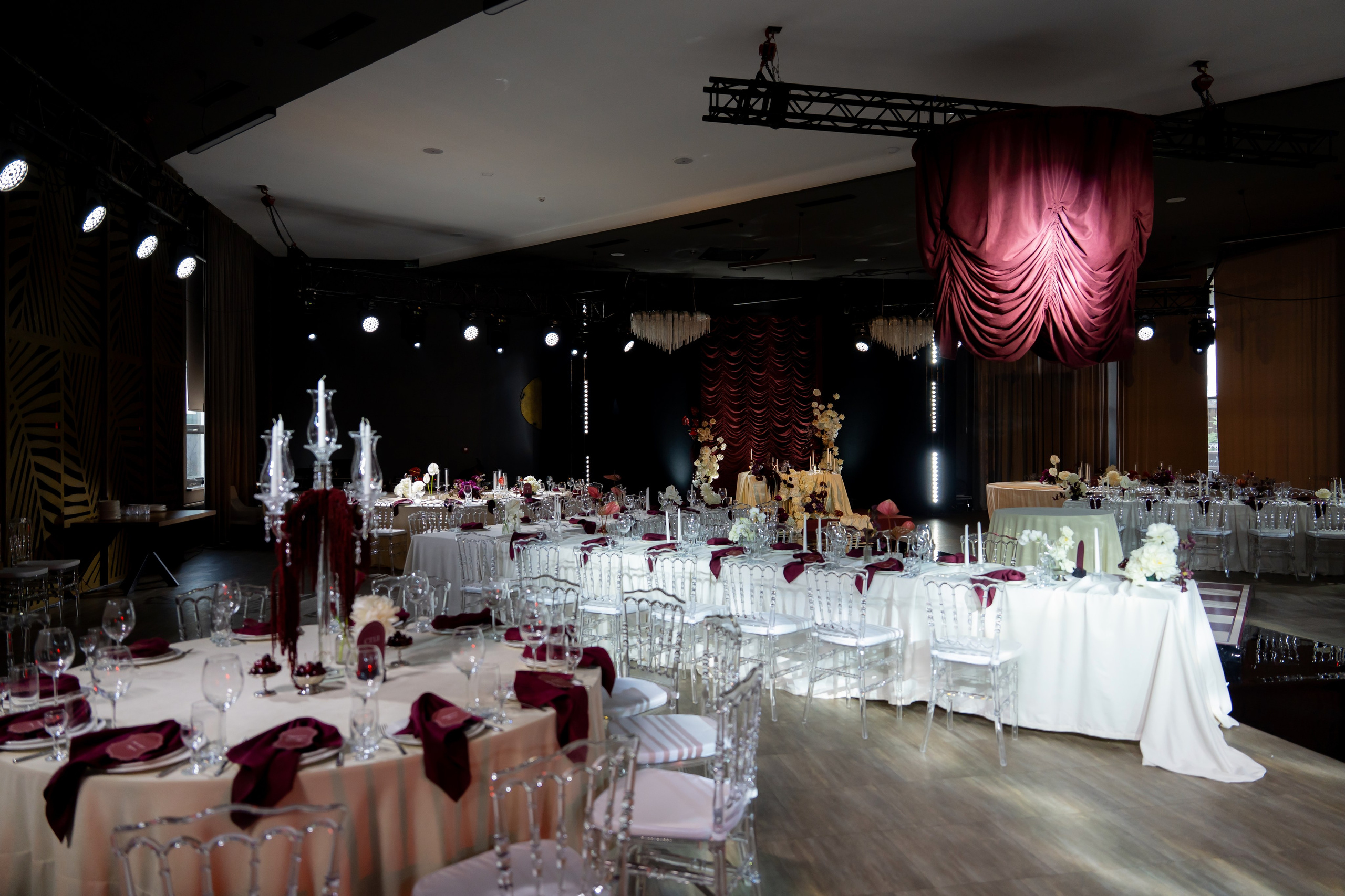 Ірина & Назар. Весільний фотограф Львів Софія Крайник