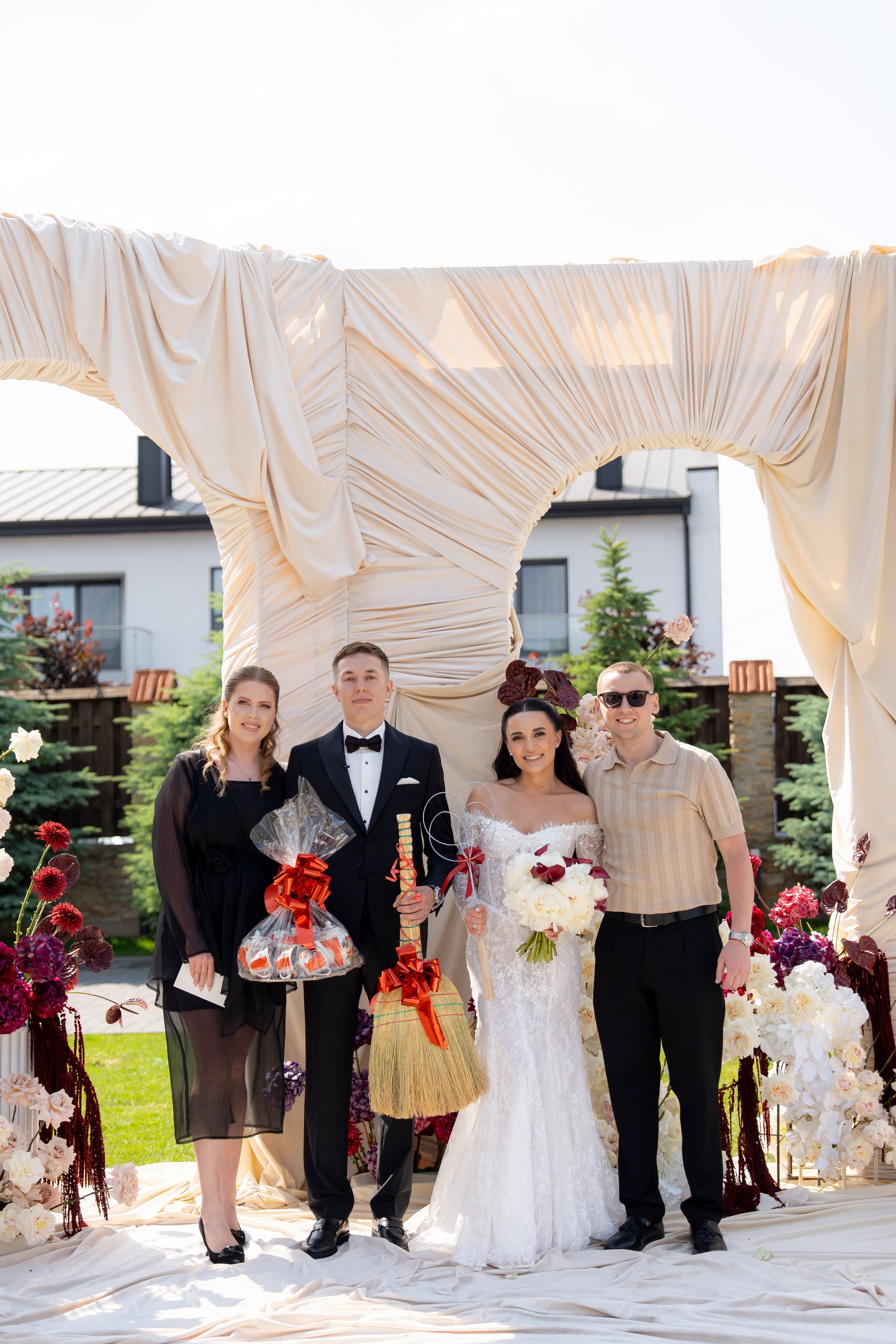 Ірина & Назар. Весільний фотограф Львів Софія Крайник