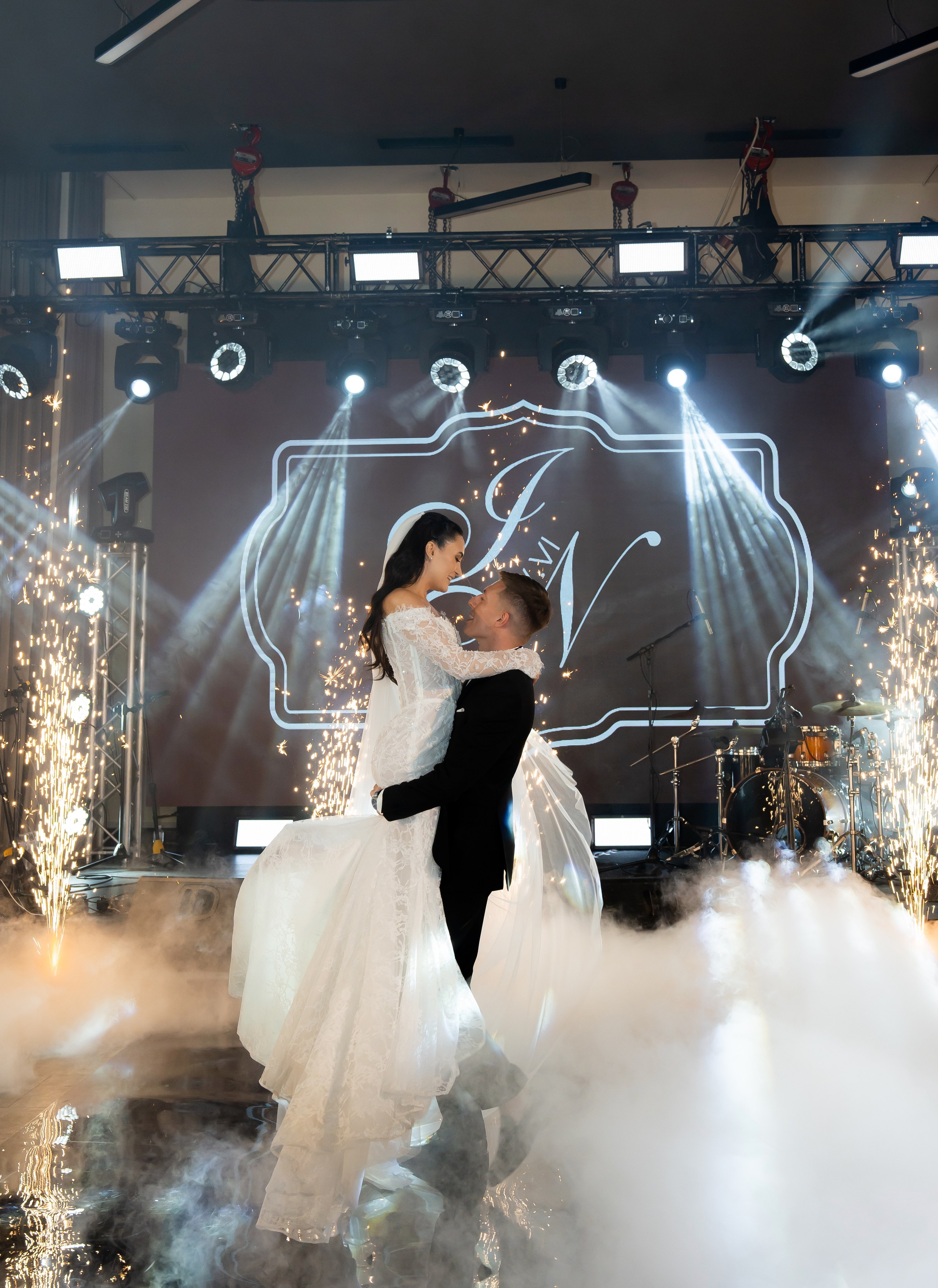 Ірина & Назар. Весільний фотограф Львів Софія Крайник