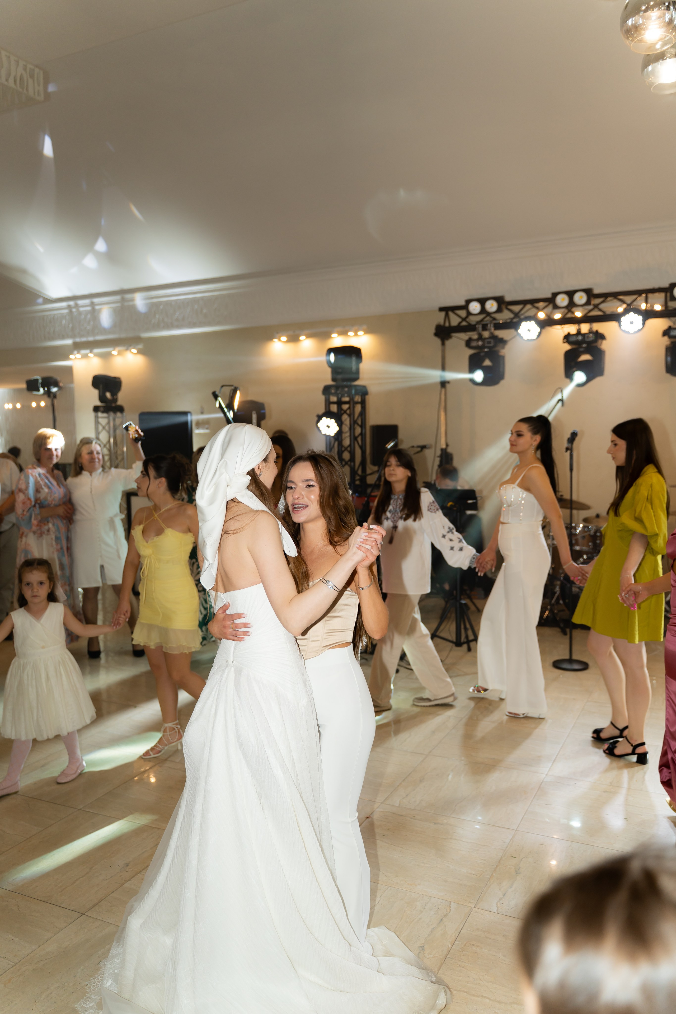 Тетяна & Остап. Весільний фотограф Львів Софія Крайник