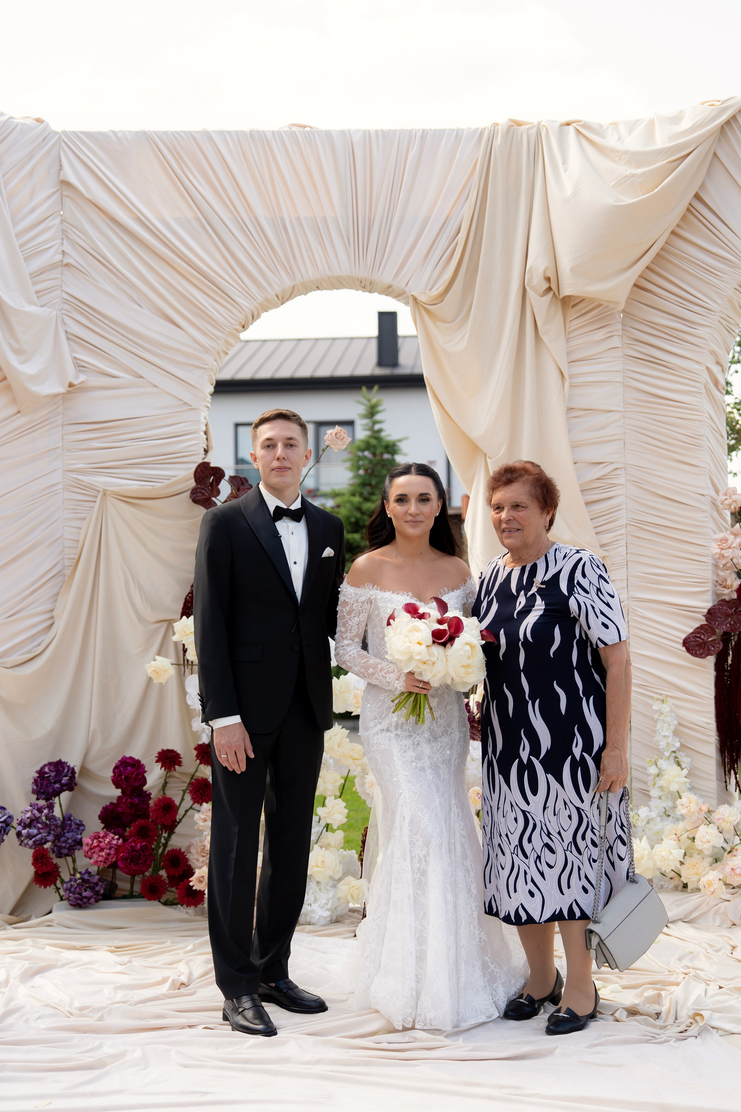 Ірина & Назар. Весільний фотограф Львів Софія Крайник