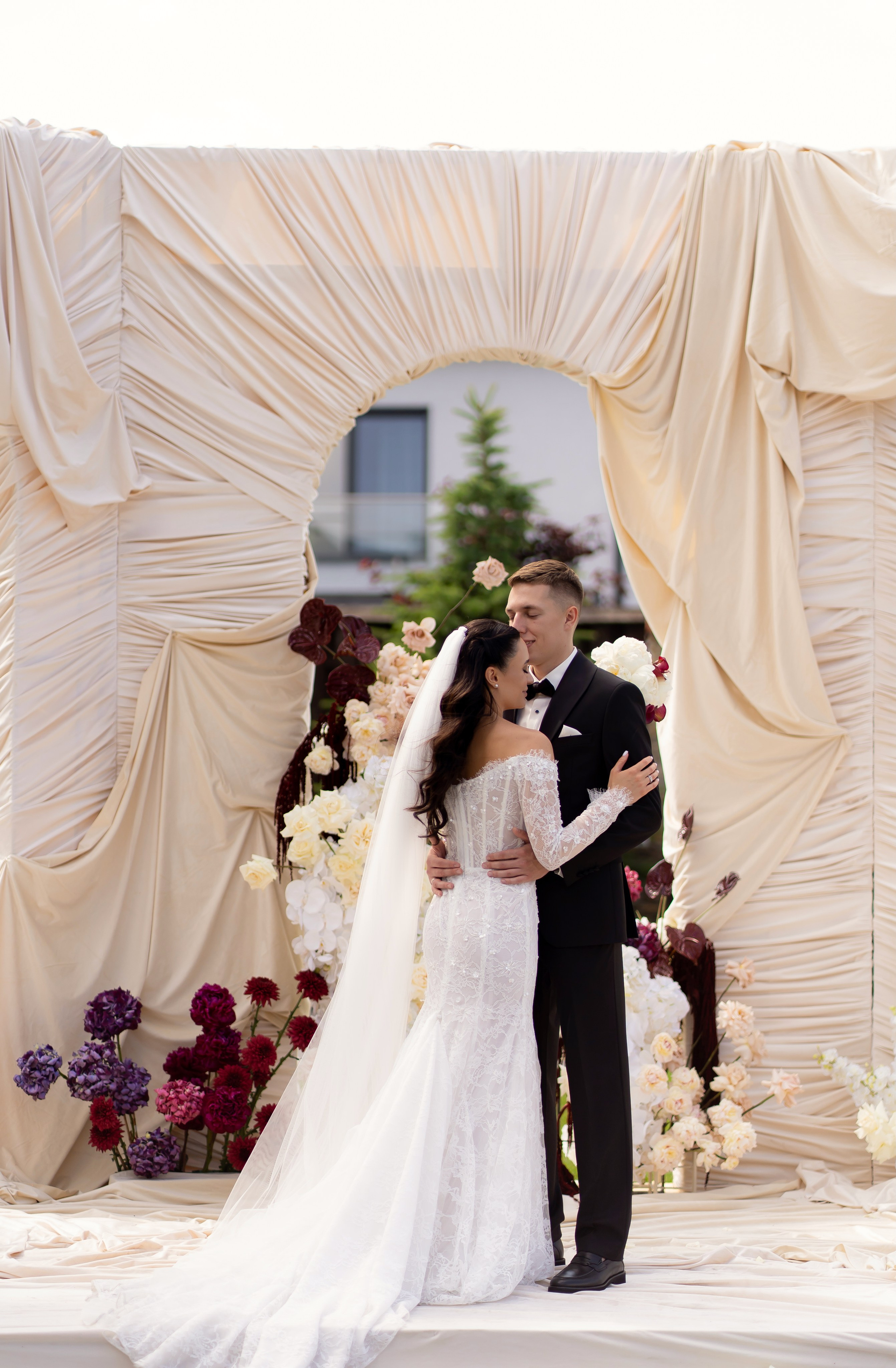 Ірина & Назар. Весільний фотограф Львів Софія Крайник