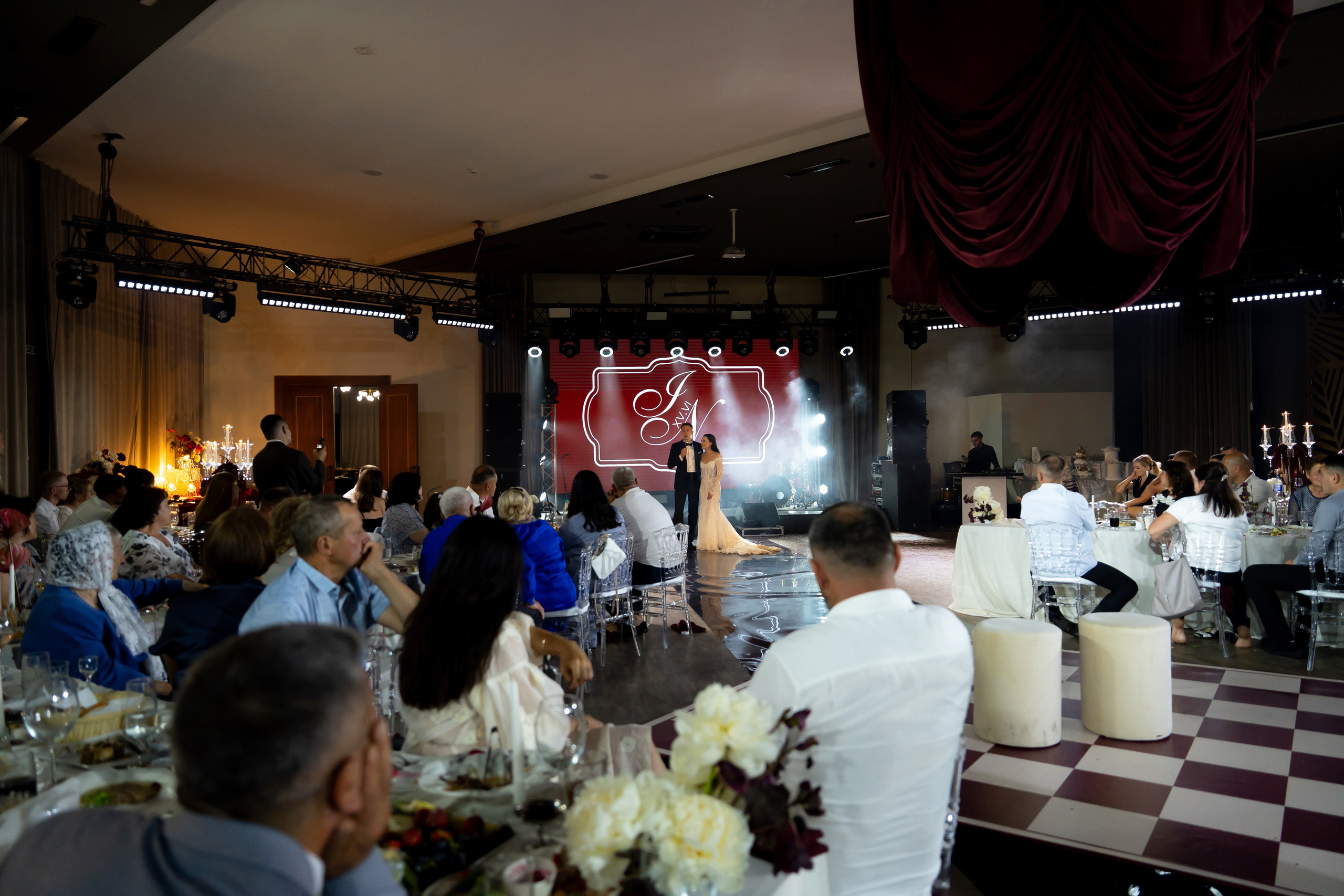 Ірина & Назар. Весільний фотограф Львів Софія Крайник