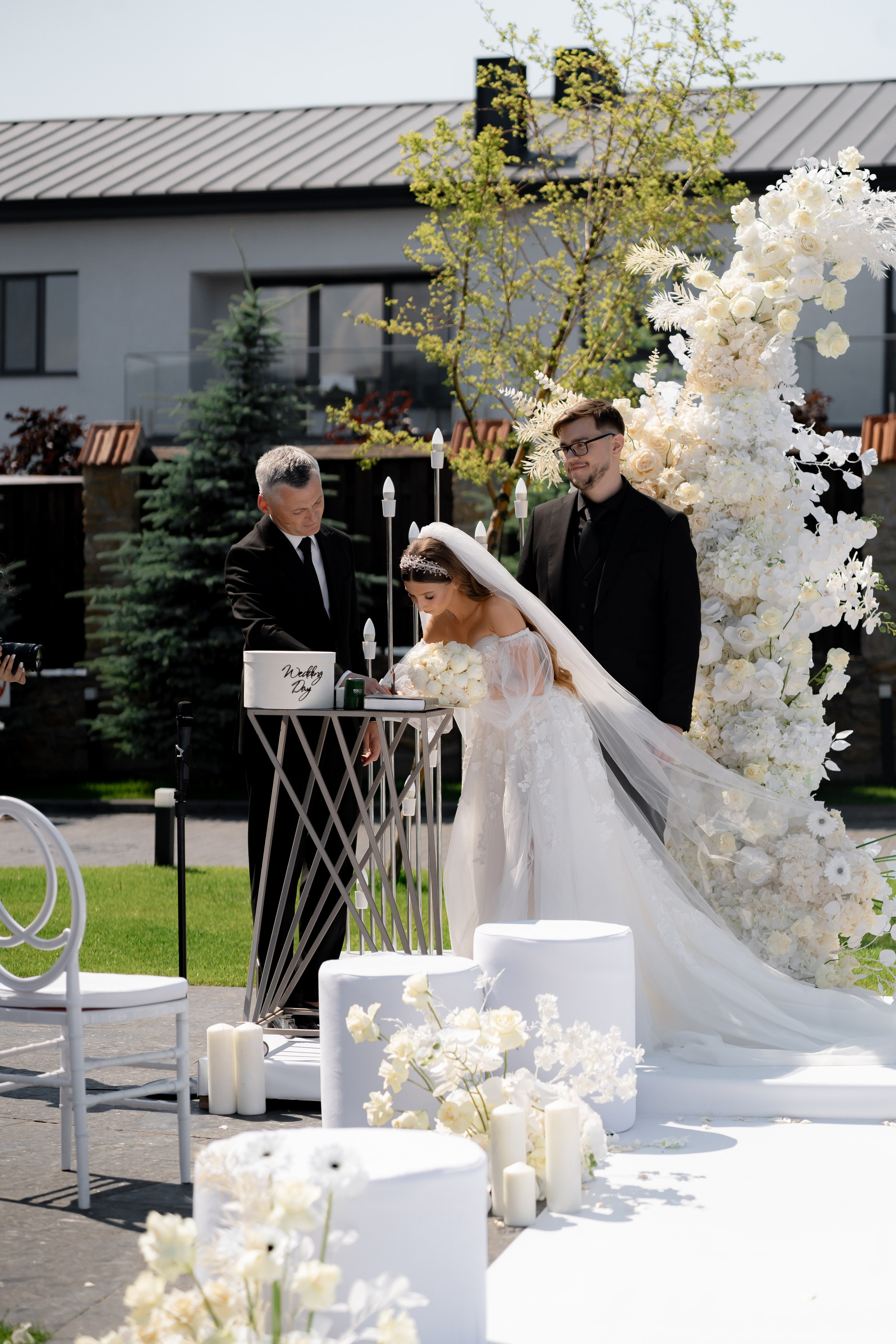 Віталій & Ліліана. Весільний фотограф Львів Софія Крайник