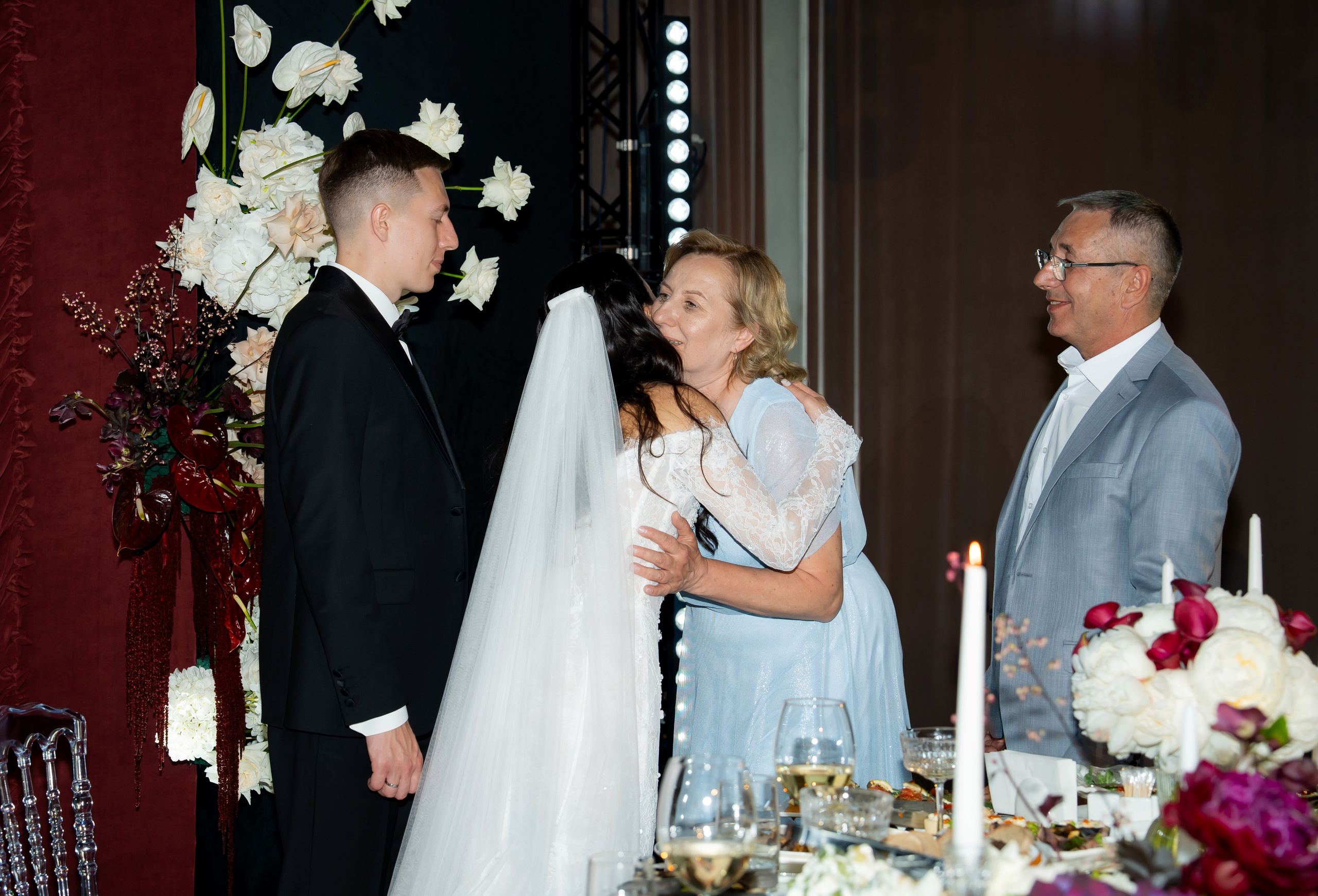 Ірина & Назар. Весільний фотограф Львів Софія Крайник