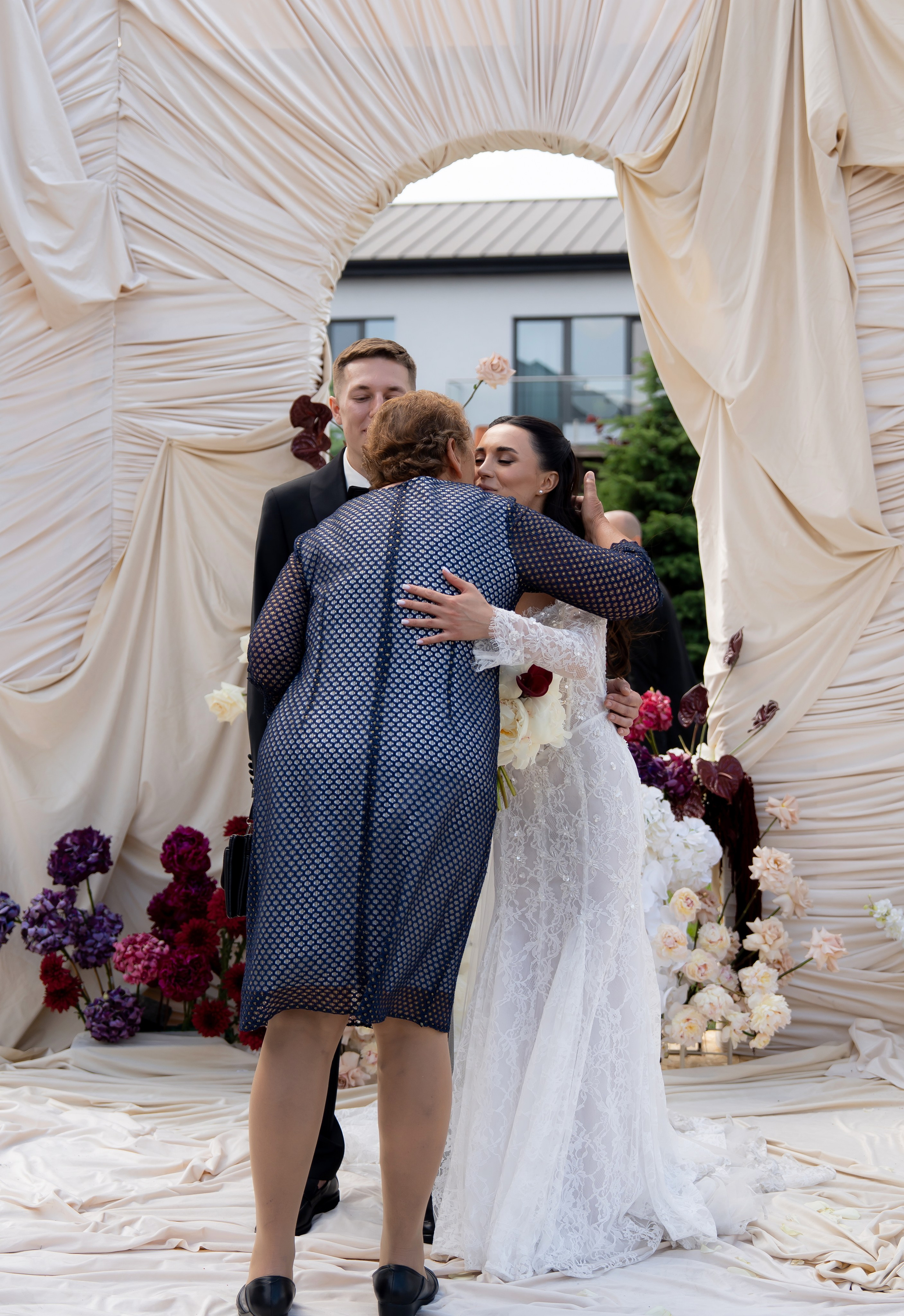 Ірина & Назар. Весільний фотограф Львів Софія Крайник