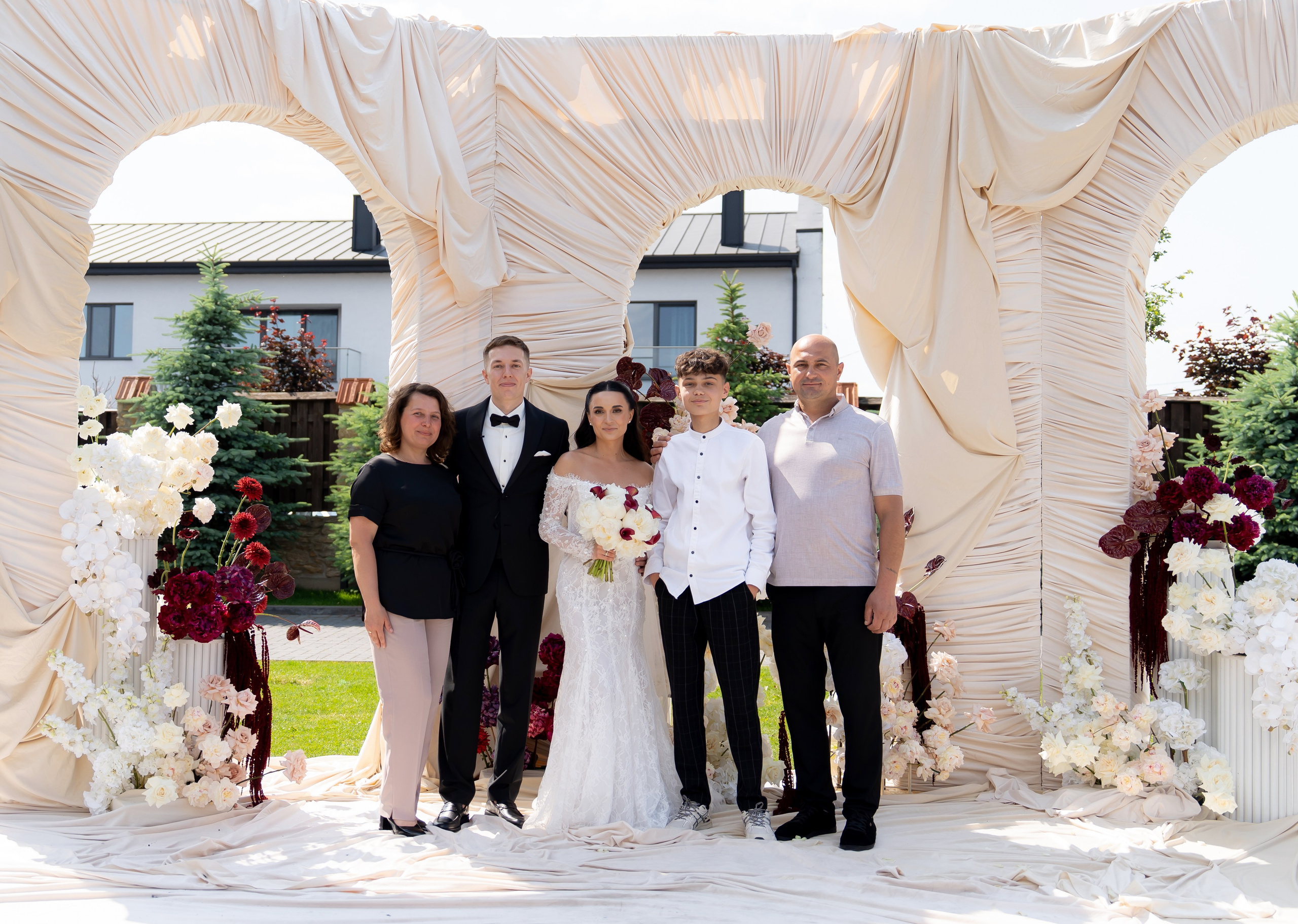 Ірина & Назар. Весільний фотограф Львів Софія Крайник