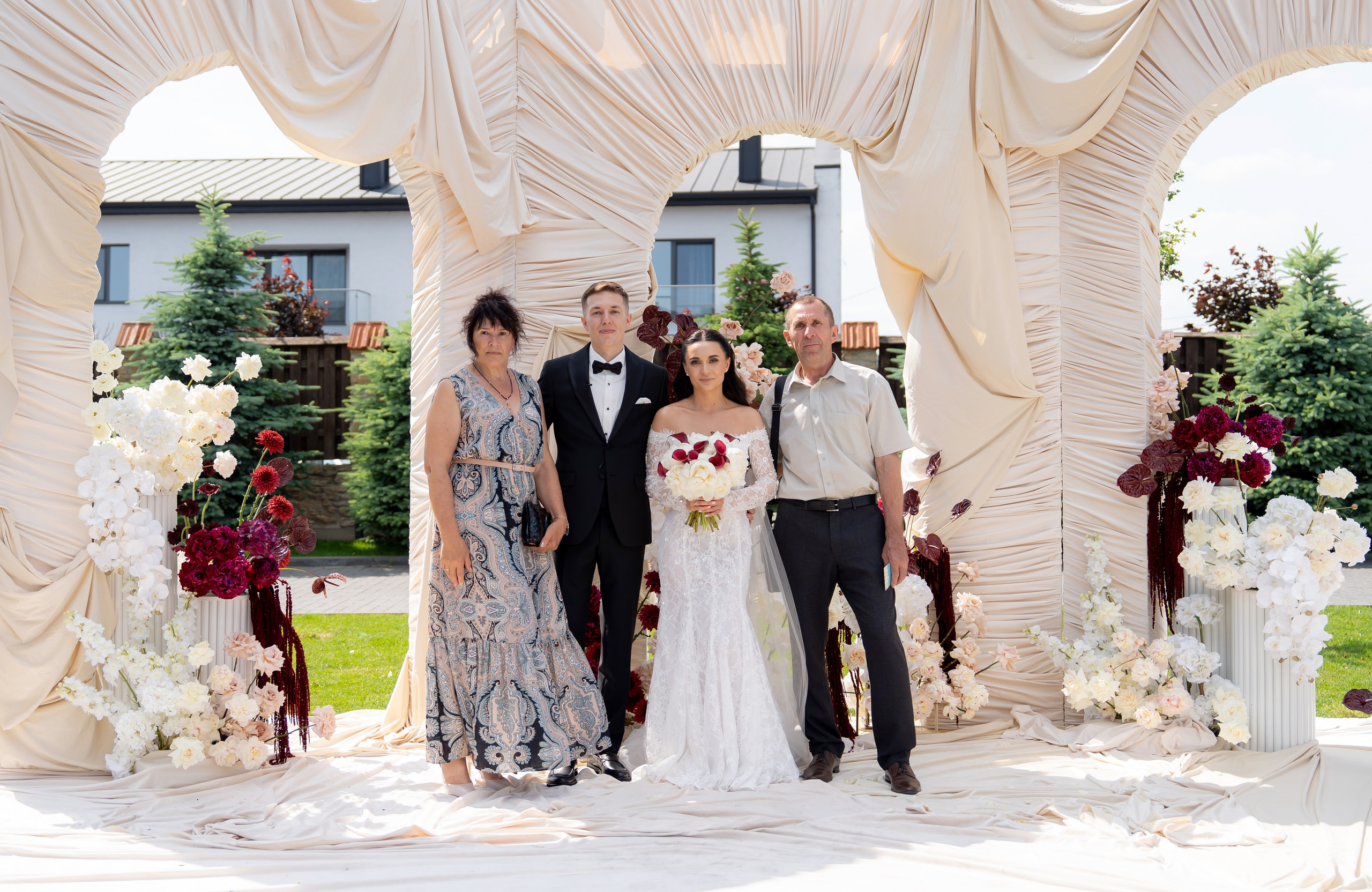 Ірина & Назар. Весільний фотограф Львів Софія Крайник