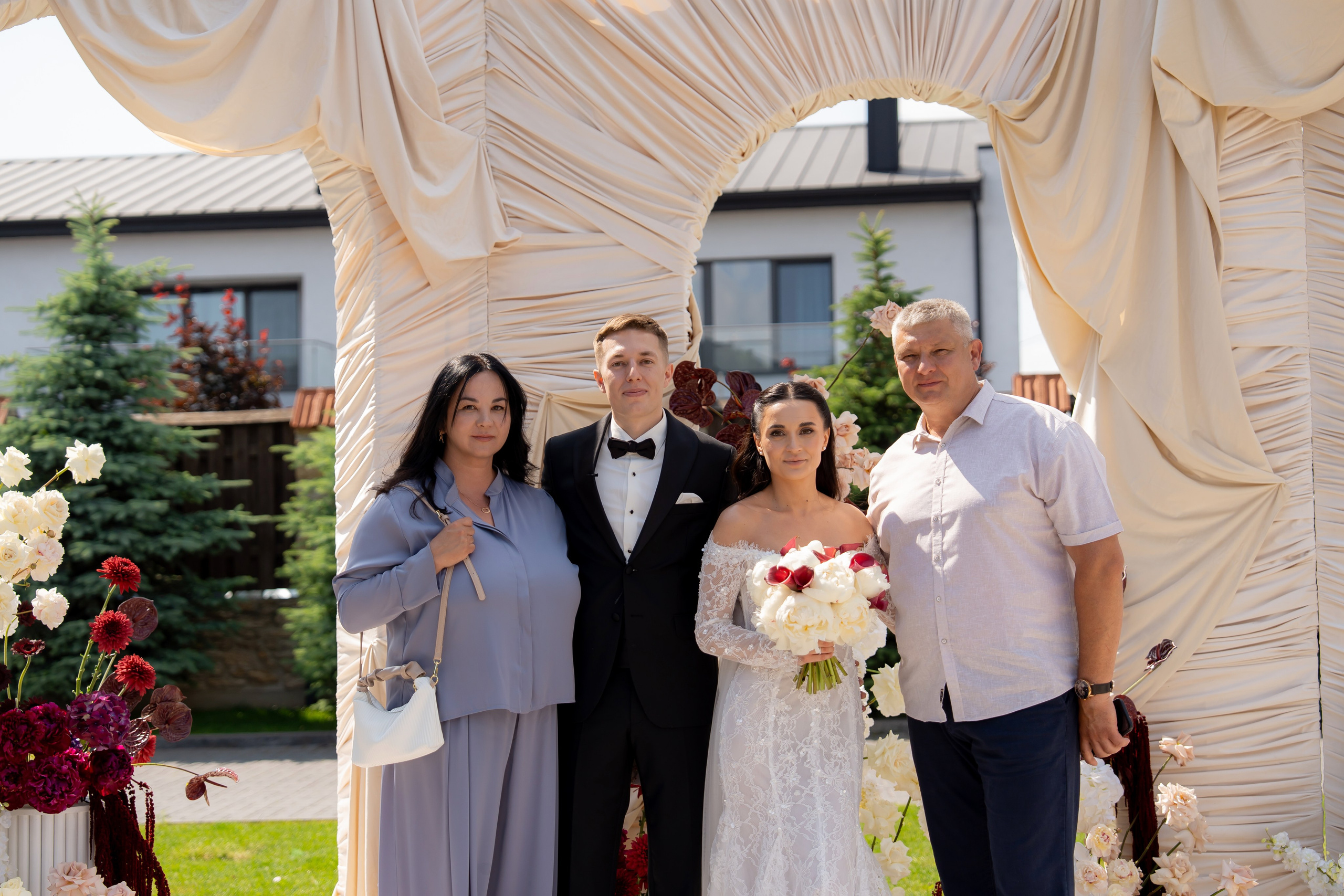 Ірина & Назар. Весільний фотограф Львів Софія Крайник