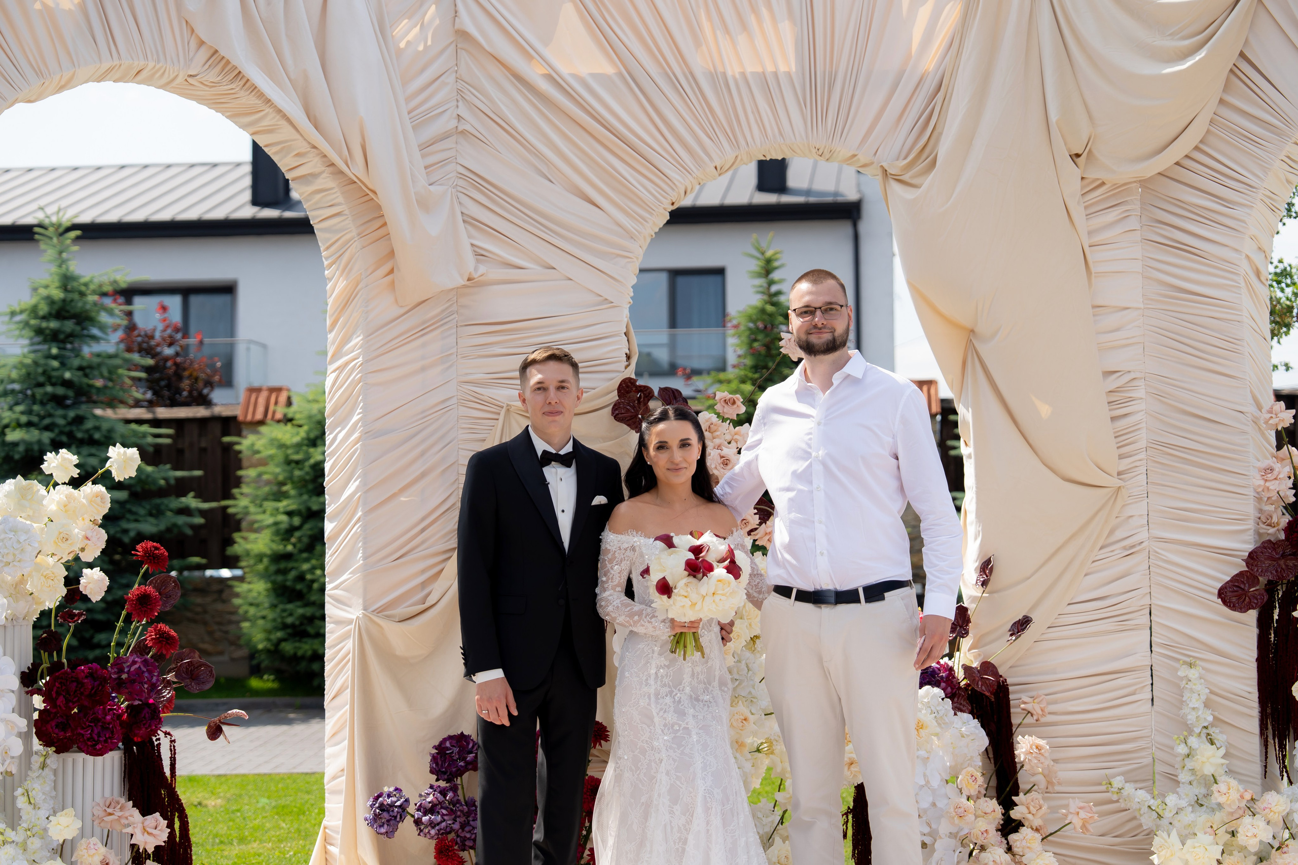 Ірина & Назар. Весільний фотограф Львів Софія Крайник